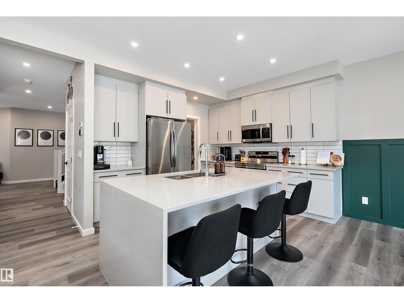 46 CHELLES WD, St. Albert