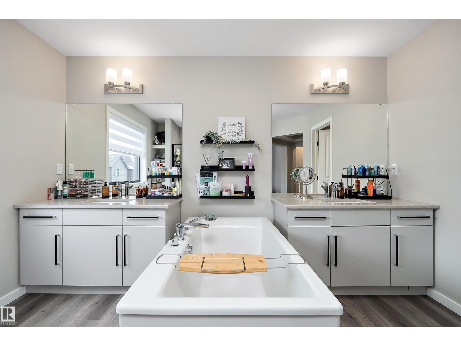 46 CHELLES WD, St. Albert