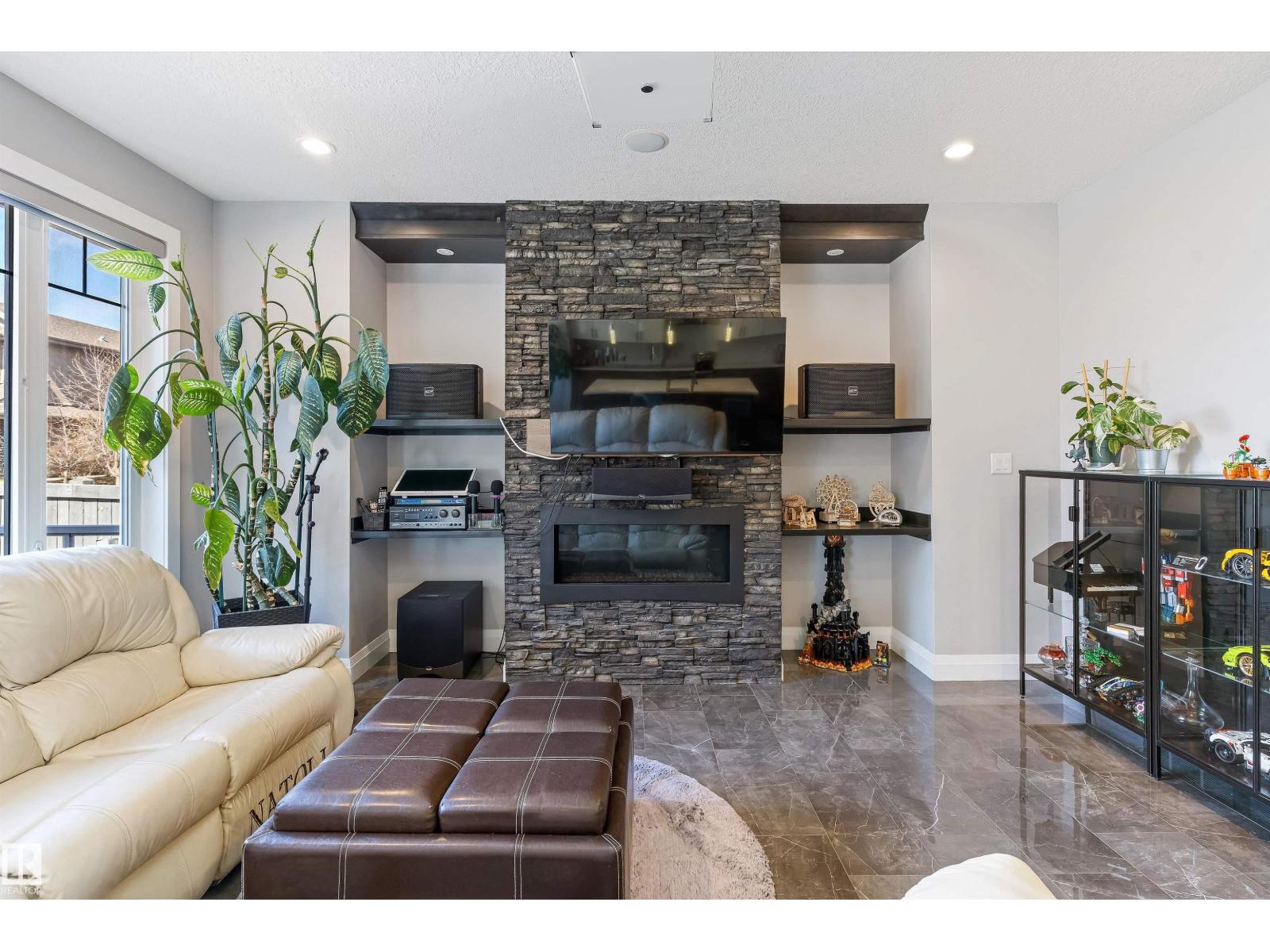 18096 89 ST NW, Edmonton