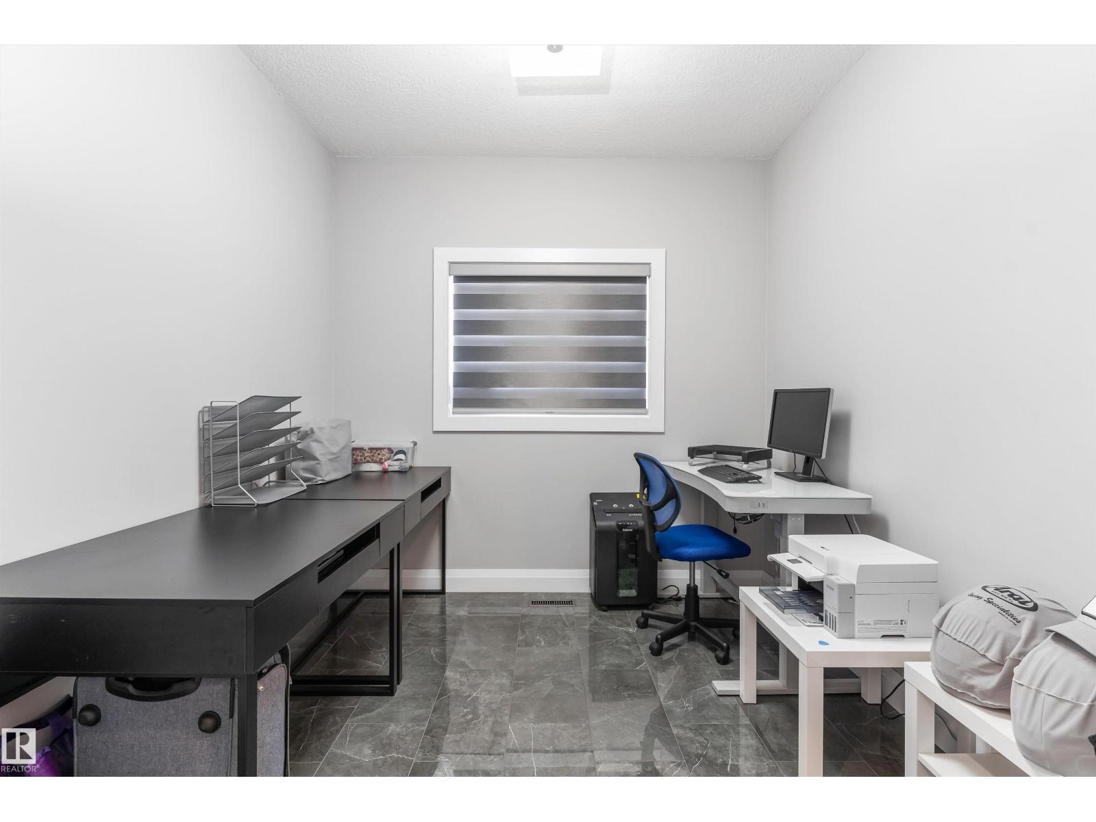 18096 89 ST NW, Edmonton