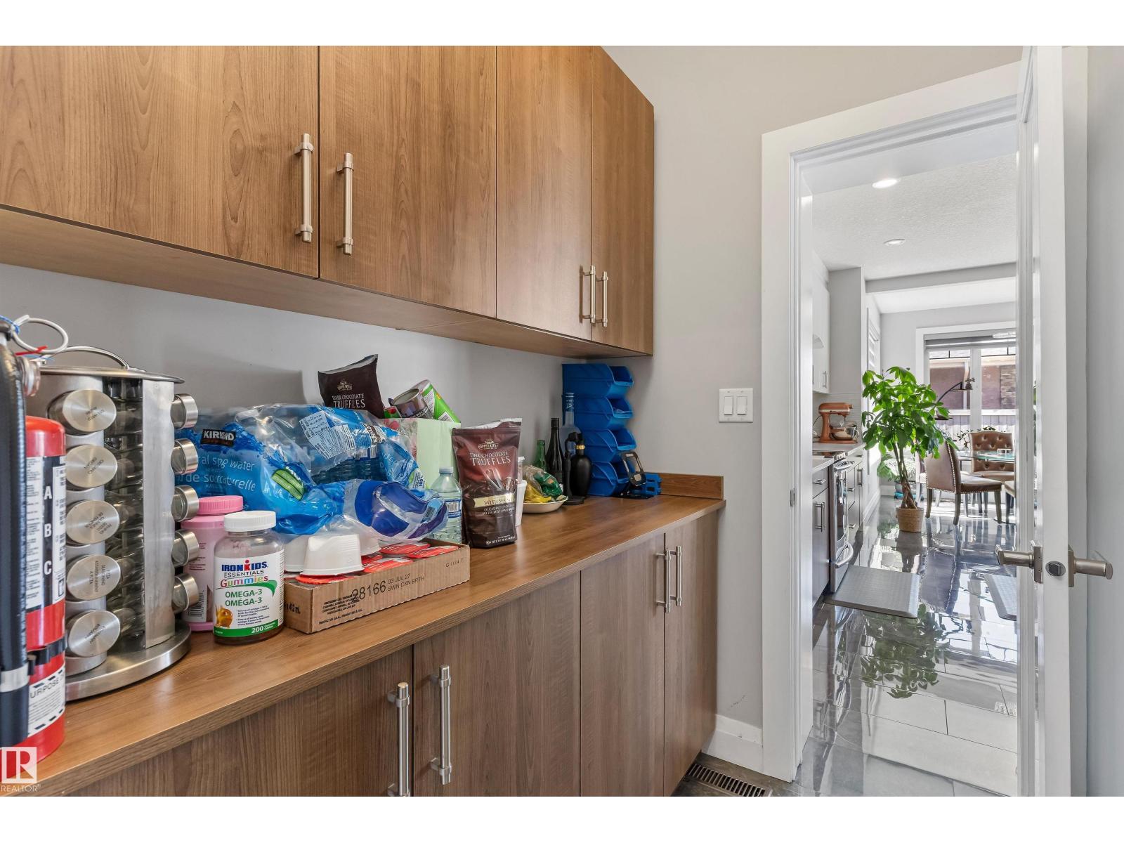 18096 89 ST NW, Edmonton