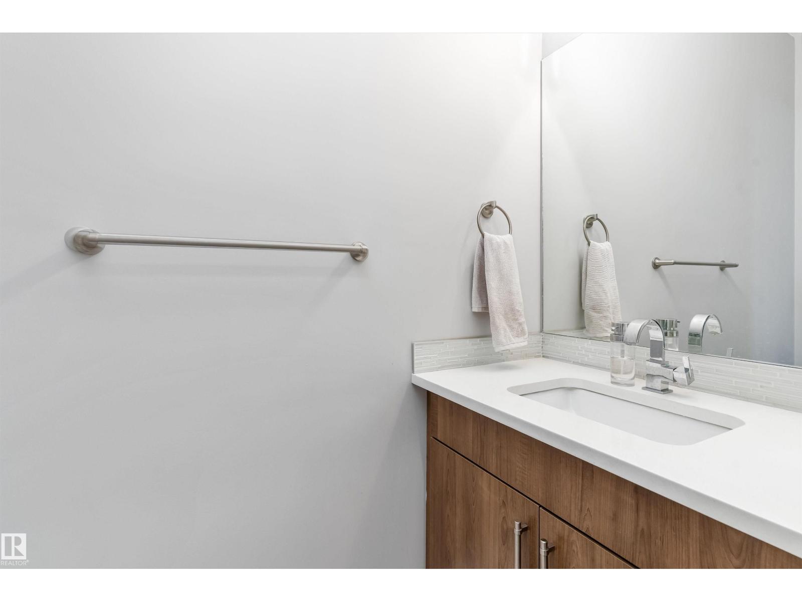 18096 89 ST NW, Edmonton