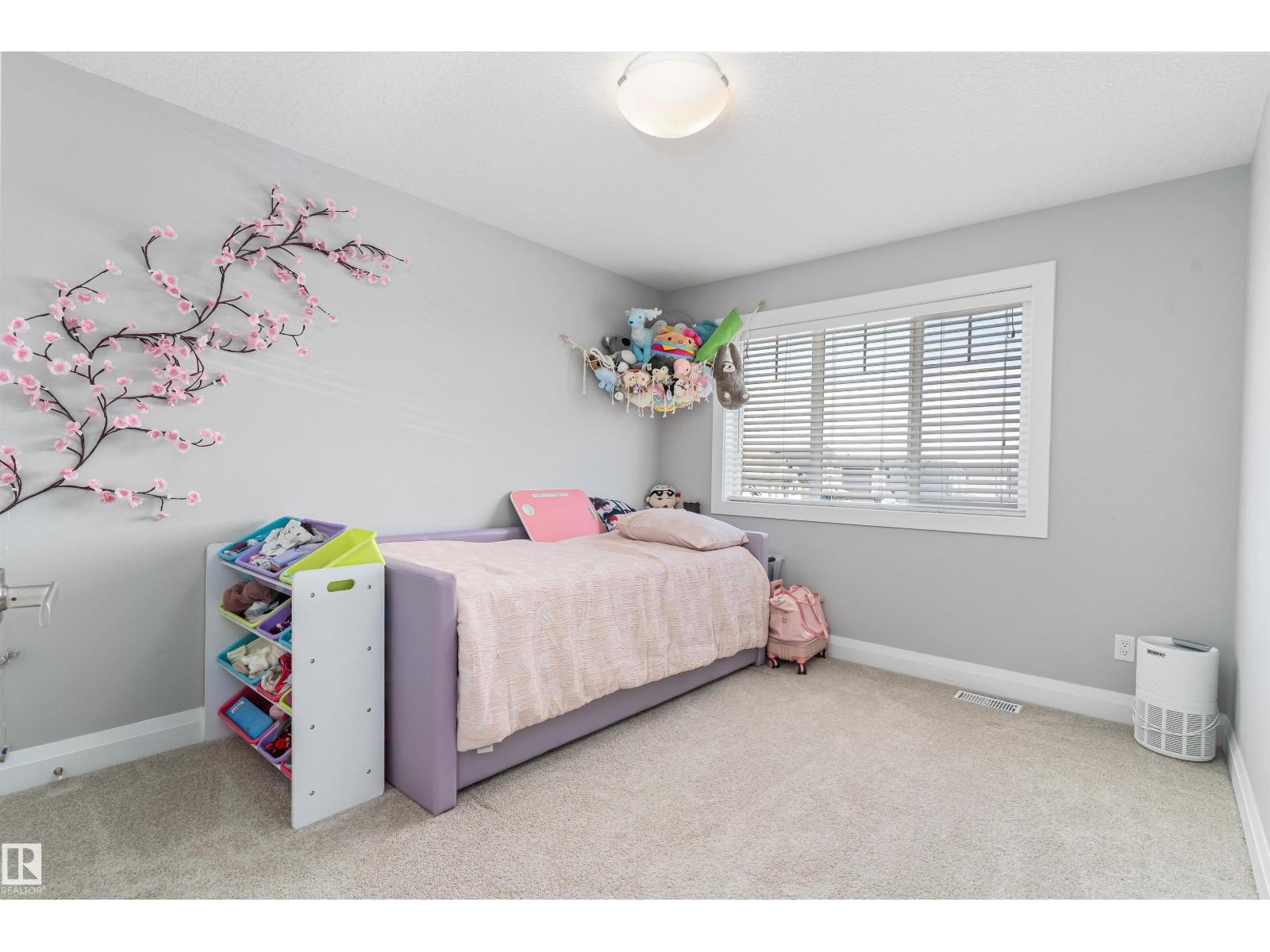 18096 89 ST NW, Edmonton