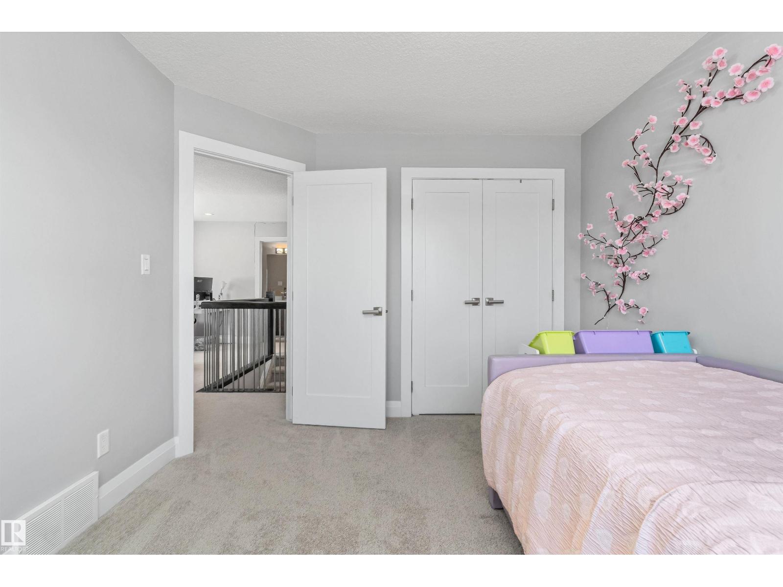 18096 89 ST NW, Edmonton