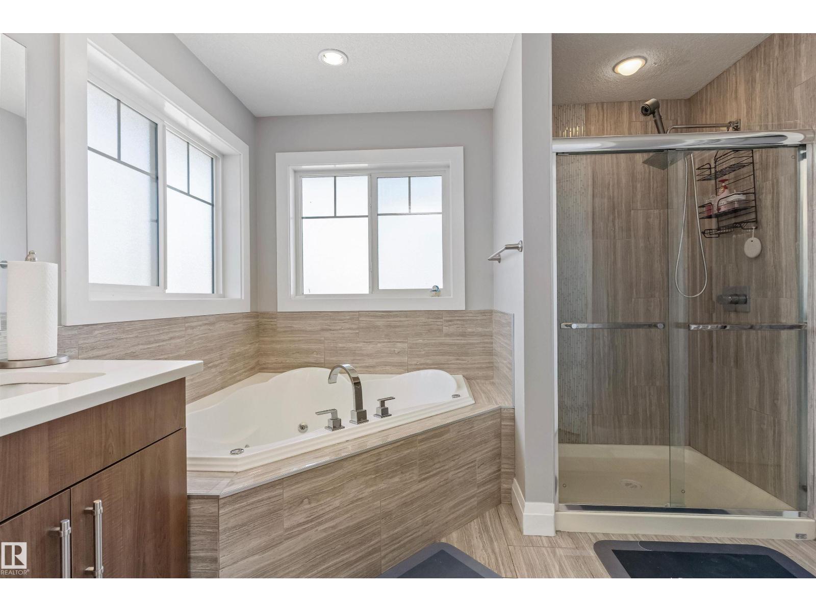 18096 89 ST NW, Edmonton