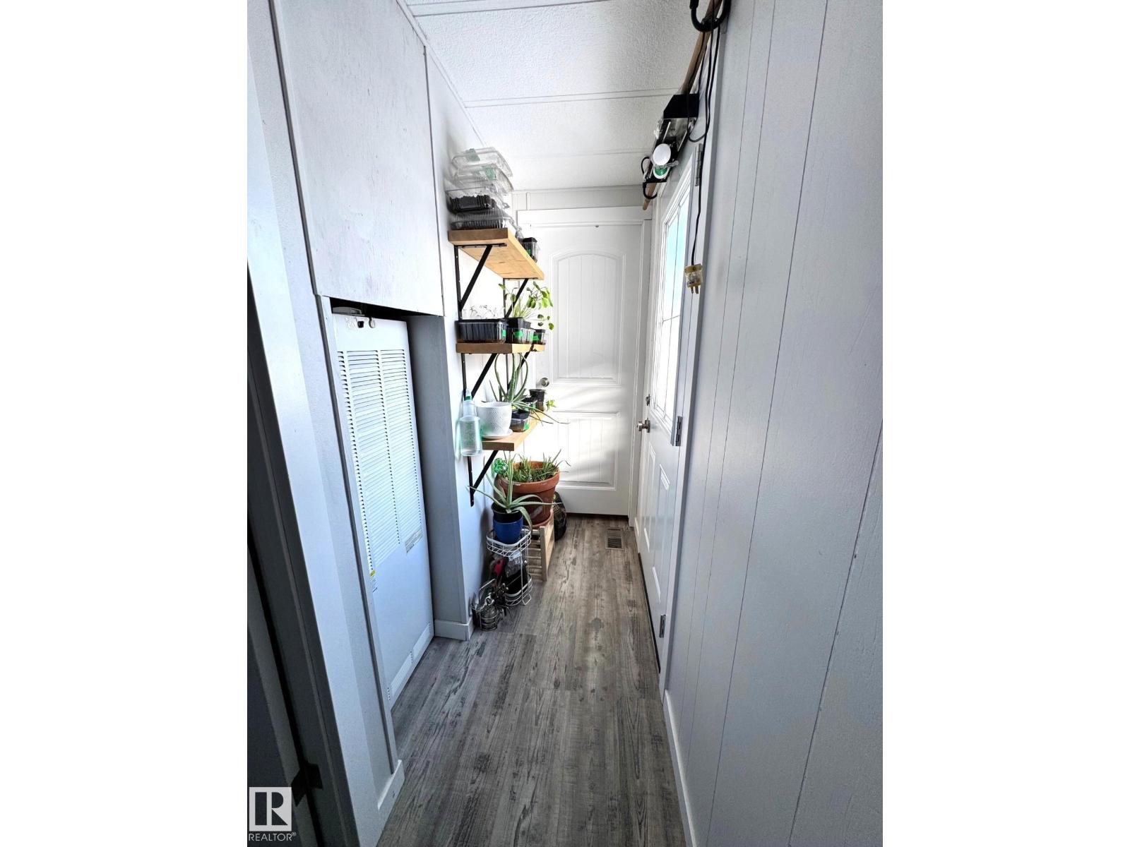 4911 52 ST — photo 12