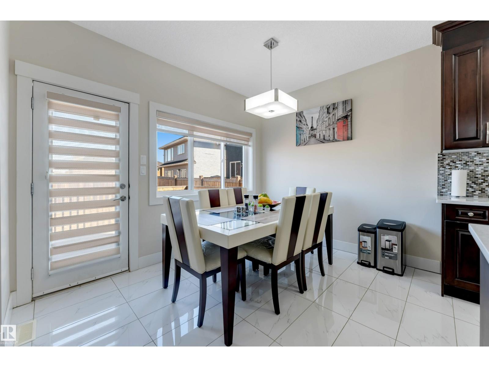 1943 ADAMSON TC SW, Edmonton