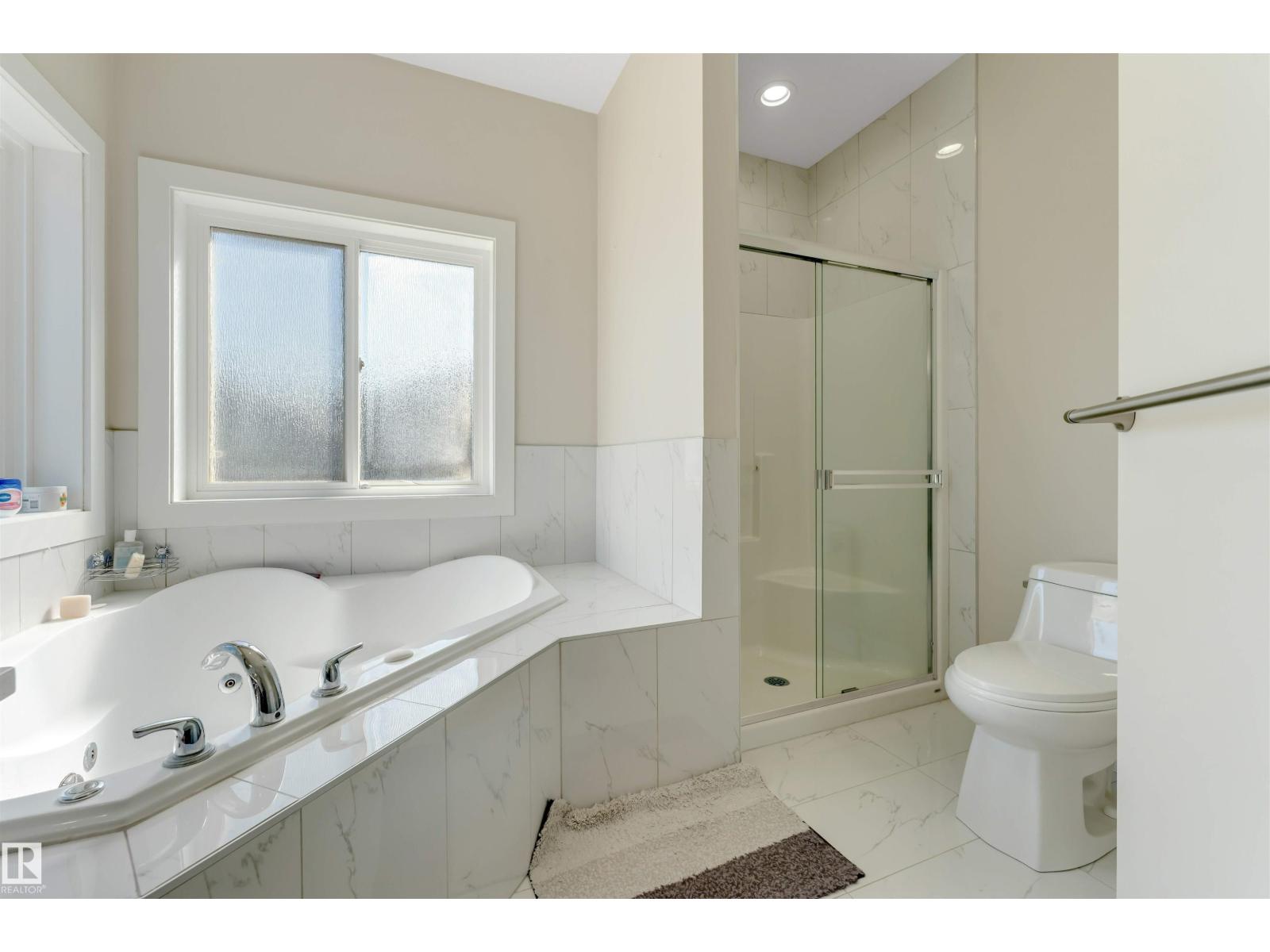 1943 ADAMSON TC SW, Edmonton