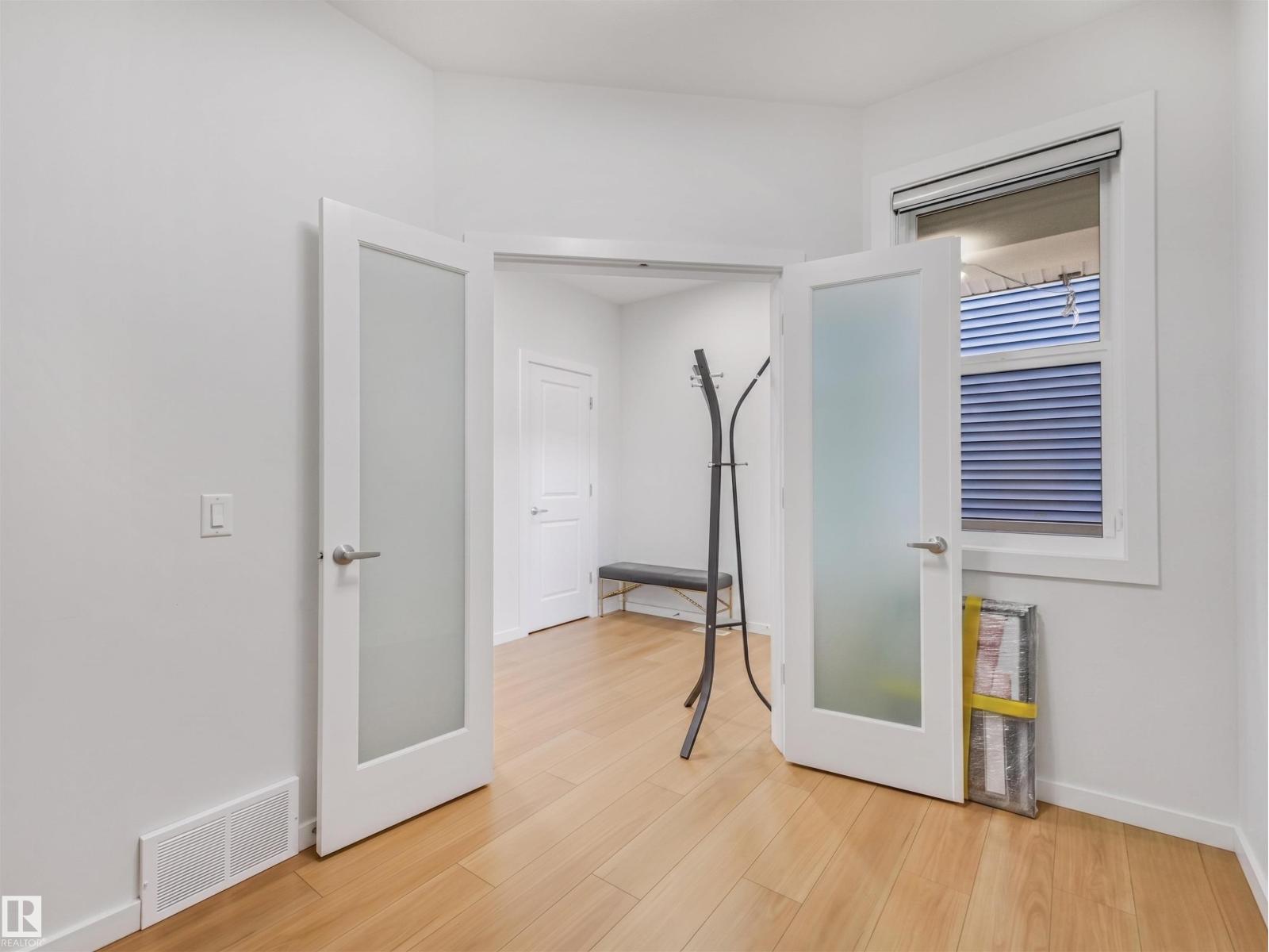 4324 Hawthorn Landing SW, Edmonton