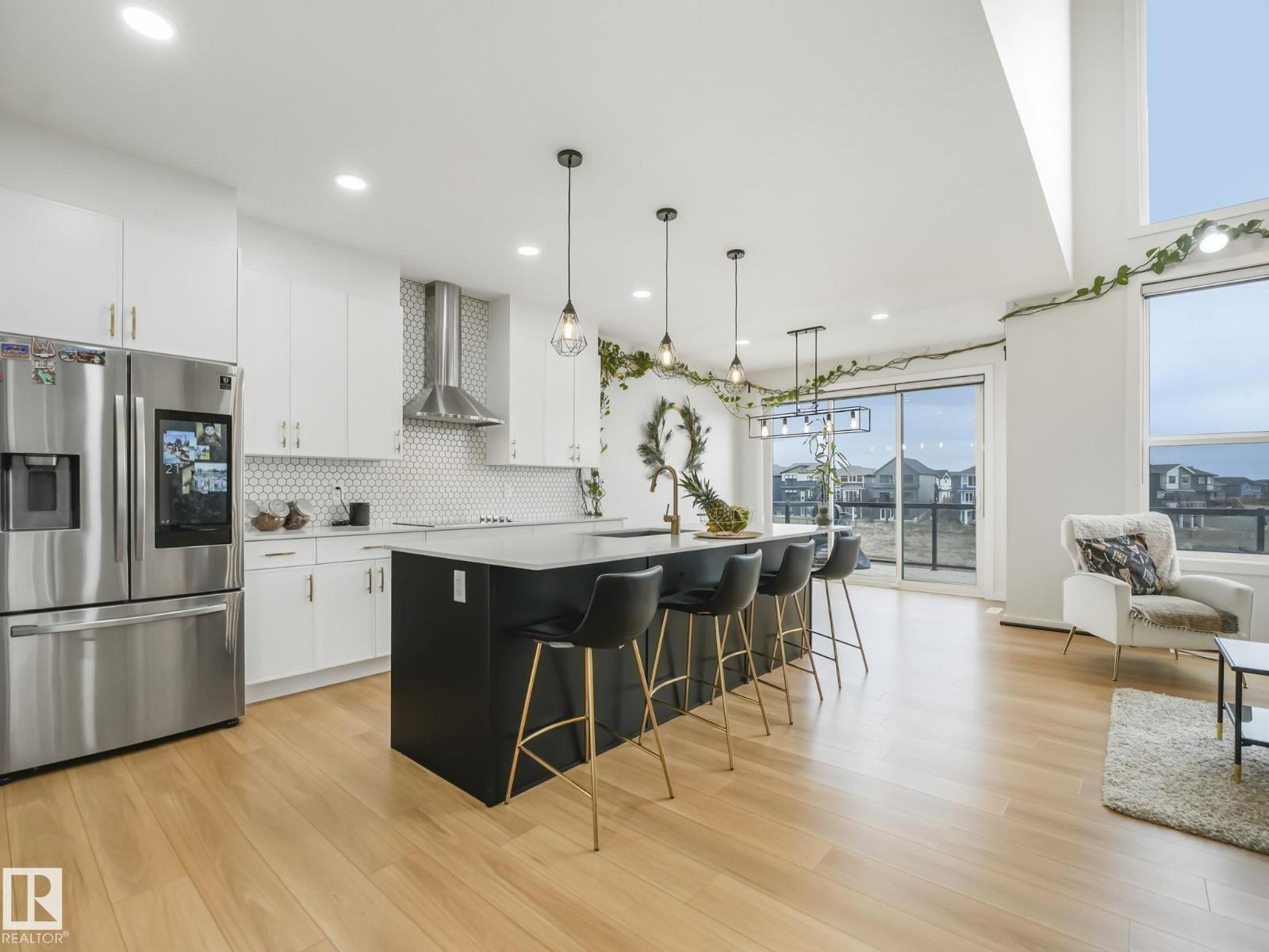 4324 Hawthorn Landing SW, Edmonton