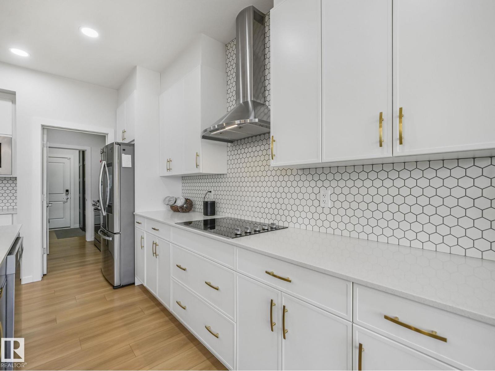 4324 Hawthorn Landing SW, Edmonton