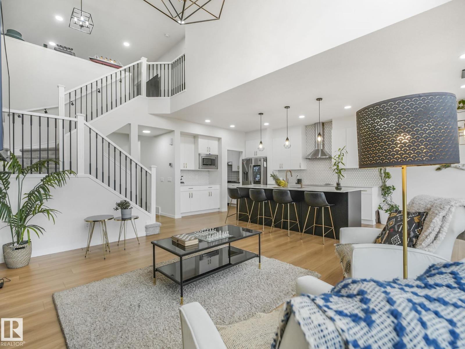 4324 Hawthorn Landing SW, Edmonton