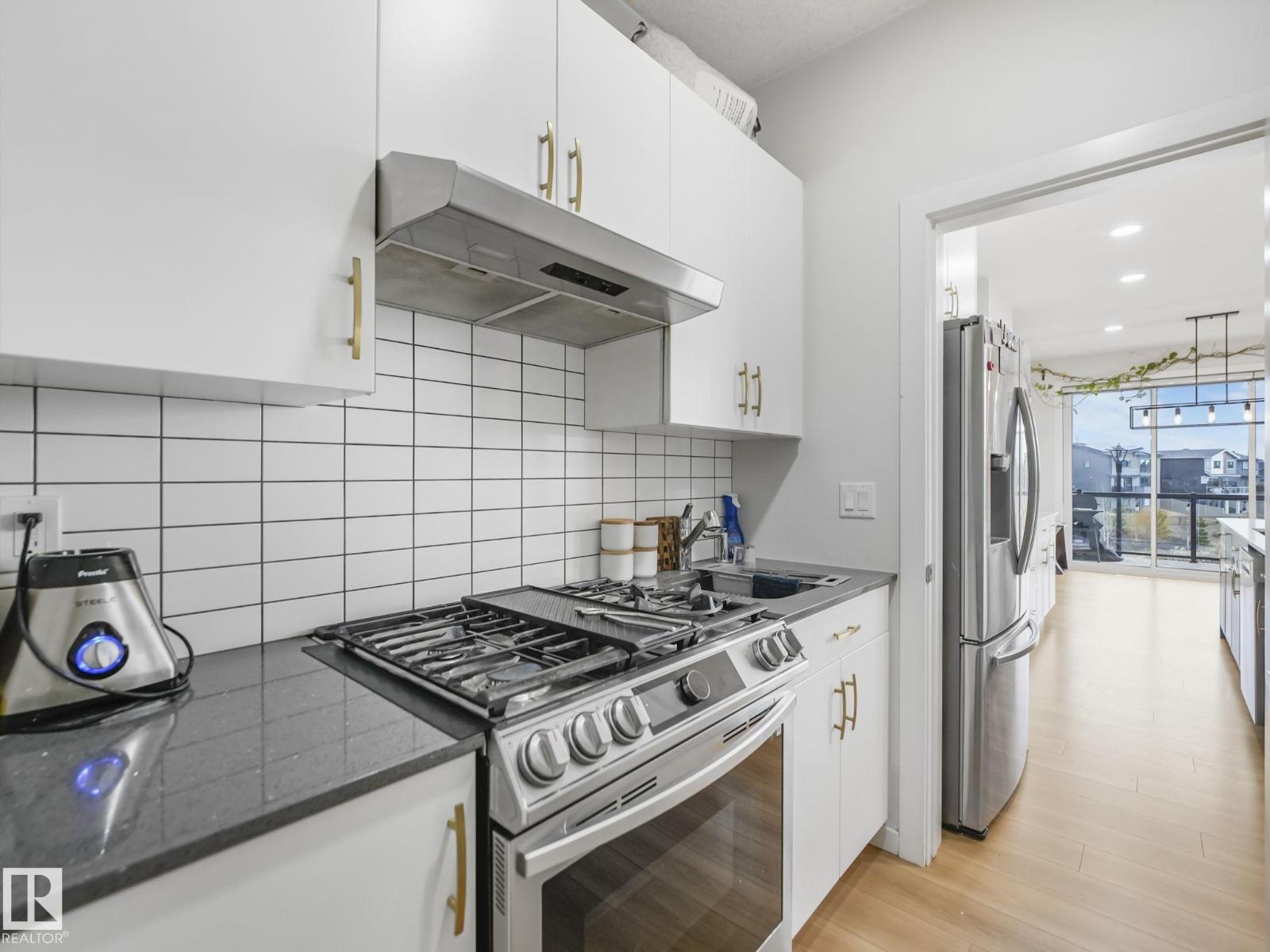 4324 Hawthorn Landing SW, Edmonton