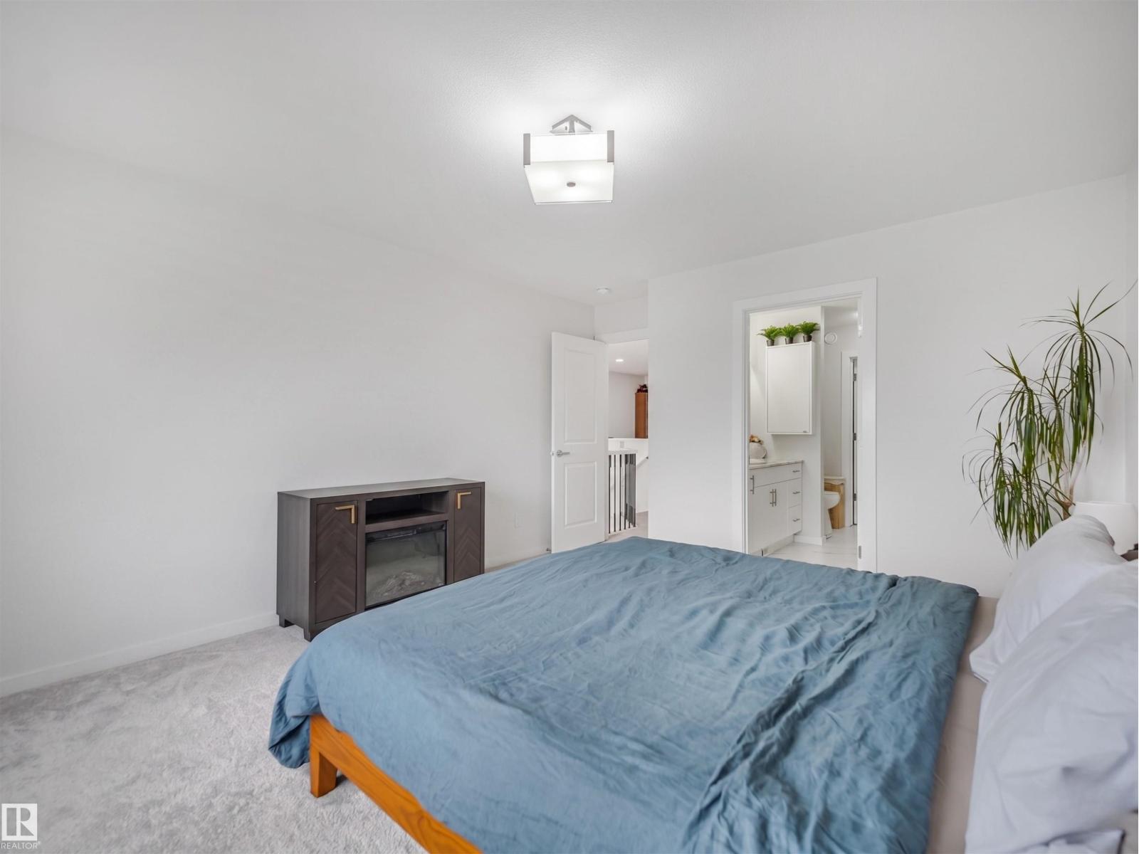 4324 Hawthorn Landing SW, Edmonton