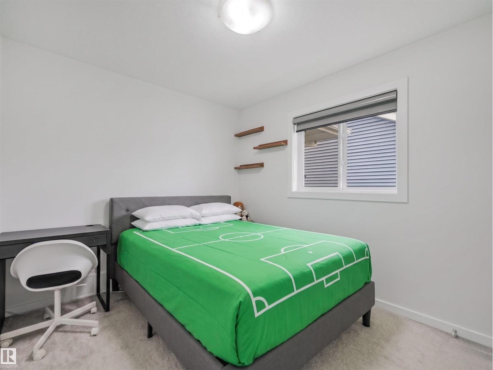 4324 Hawthorn Landing SW, Edmonton