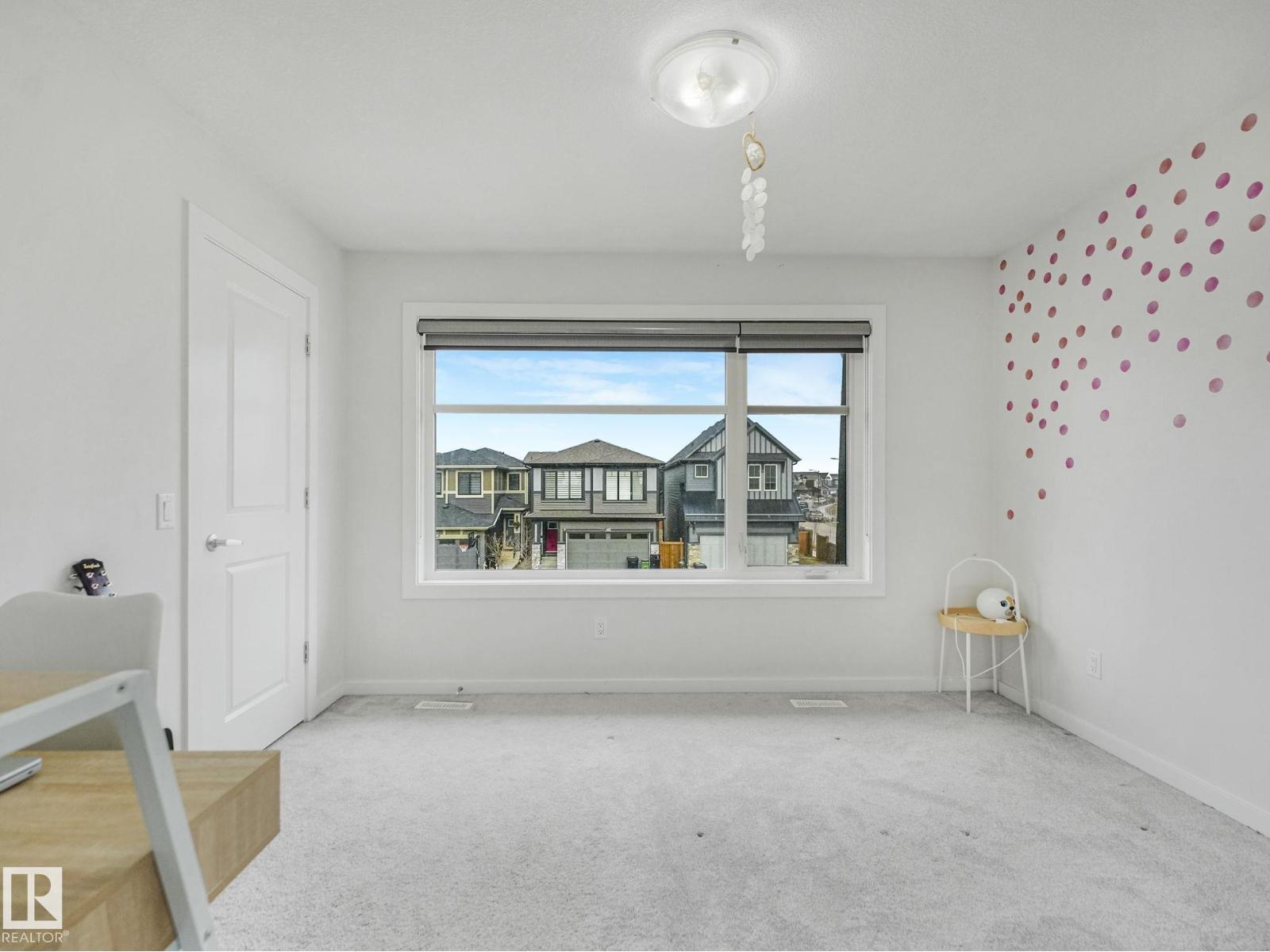 4324 Hawthorn Landing SW, Edmonton