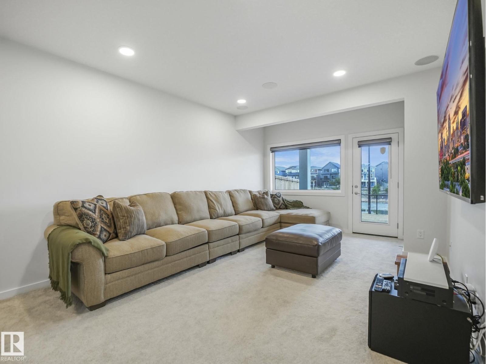 4324 Hawthorn Landing SW, Edmonton