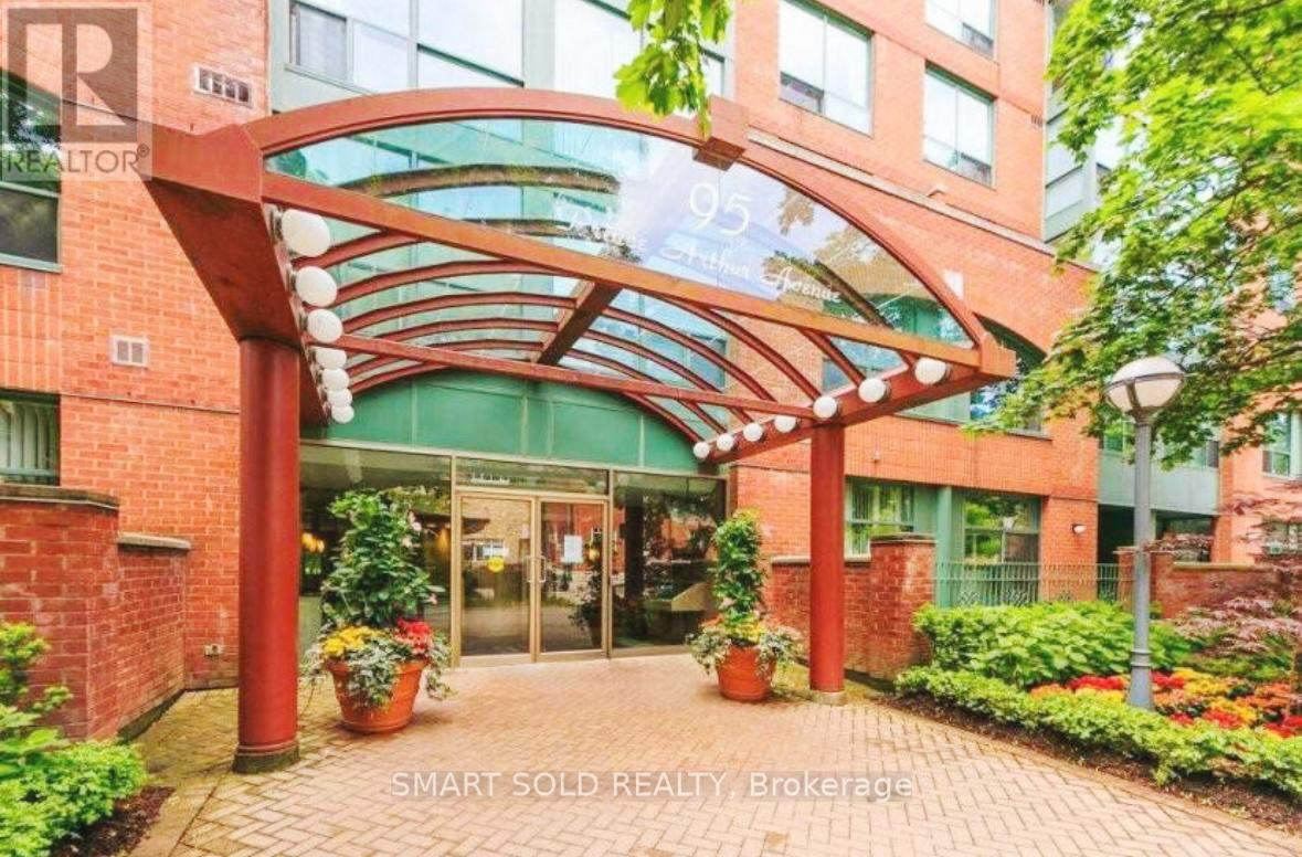 Listing photo of 711 - 95 PRINCE ARTHUR AVENUE