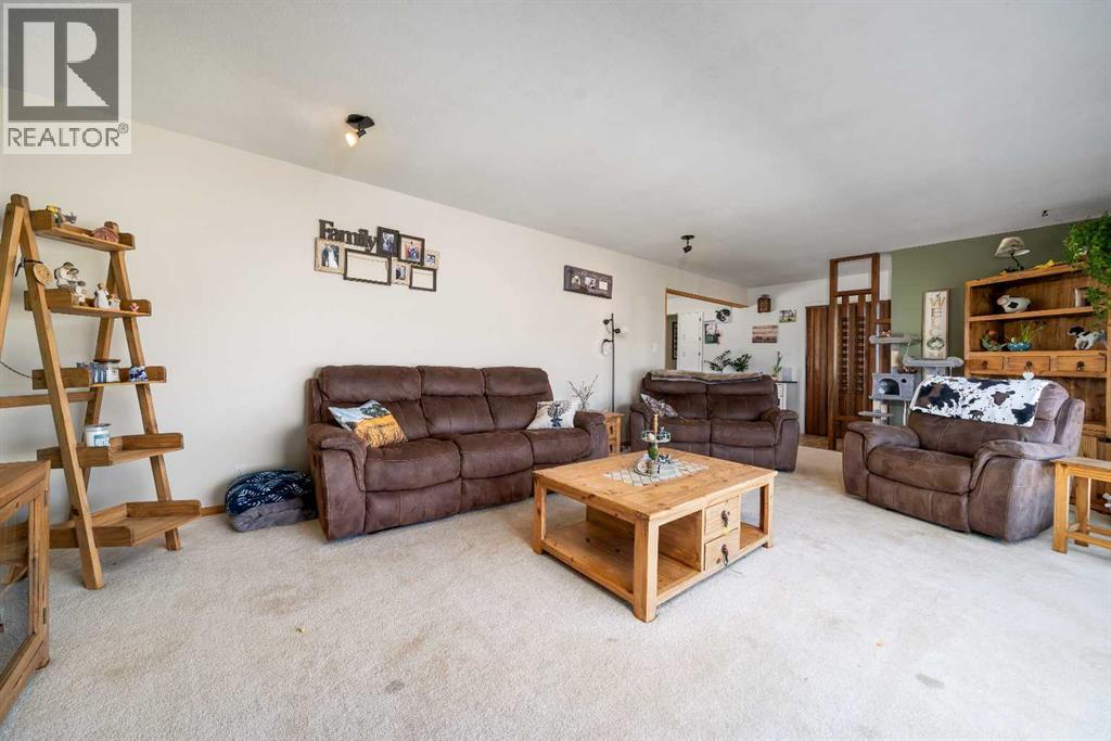 104040 Range Road 111 — photo 11