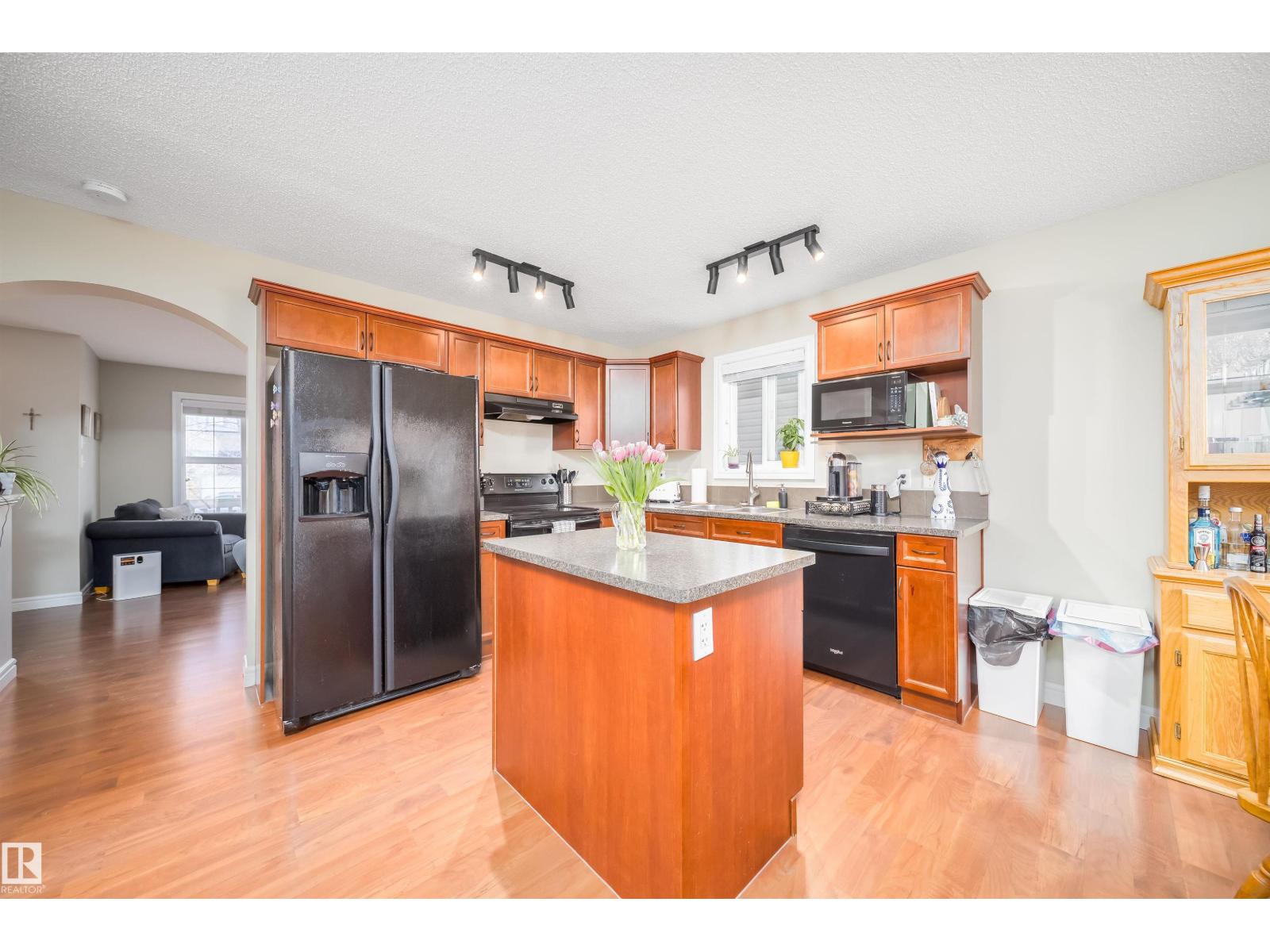 39 VIRGINIA AV, Spruce Grove