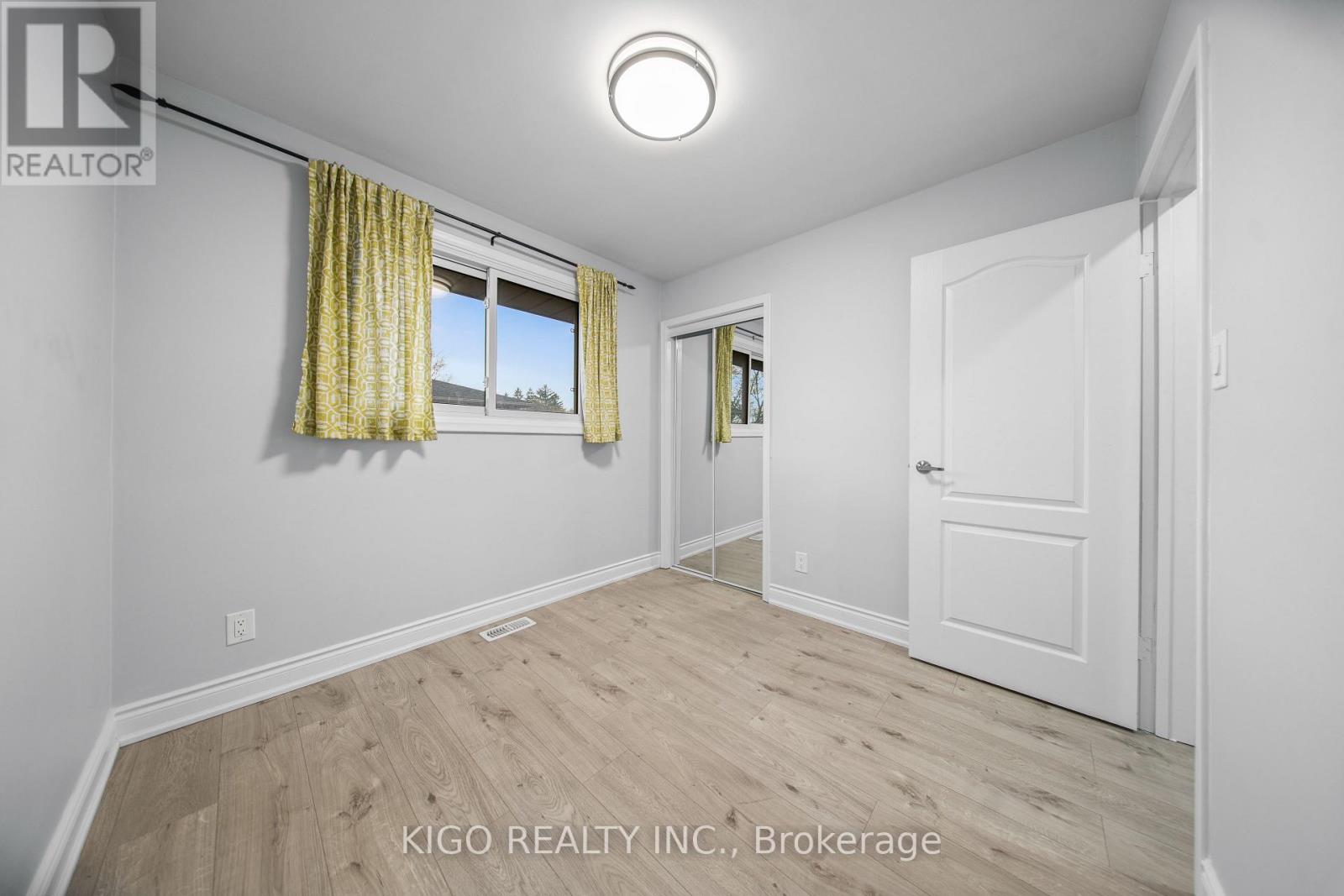 42 TUPPER CRESCENT - 17