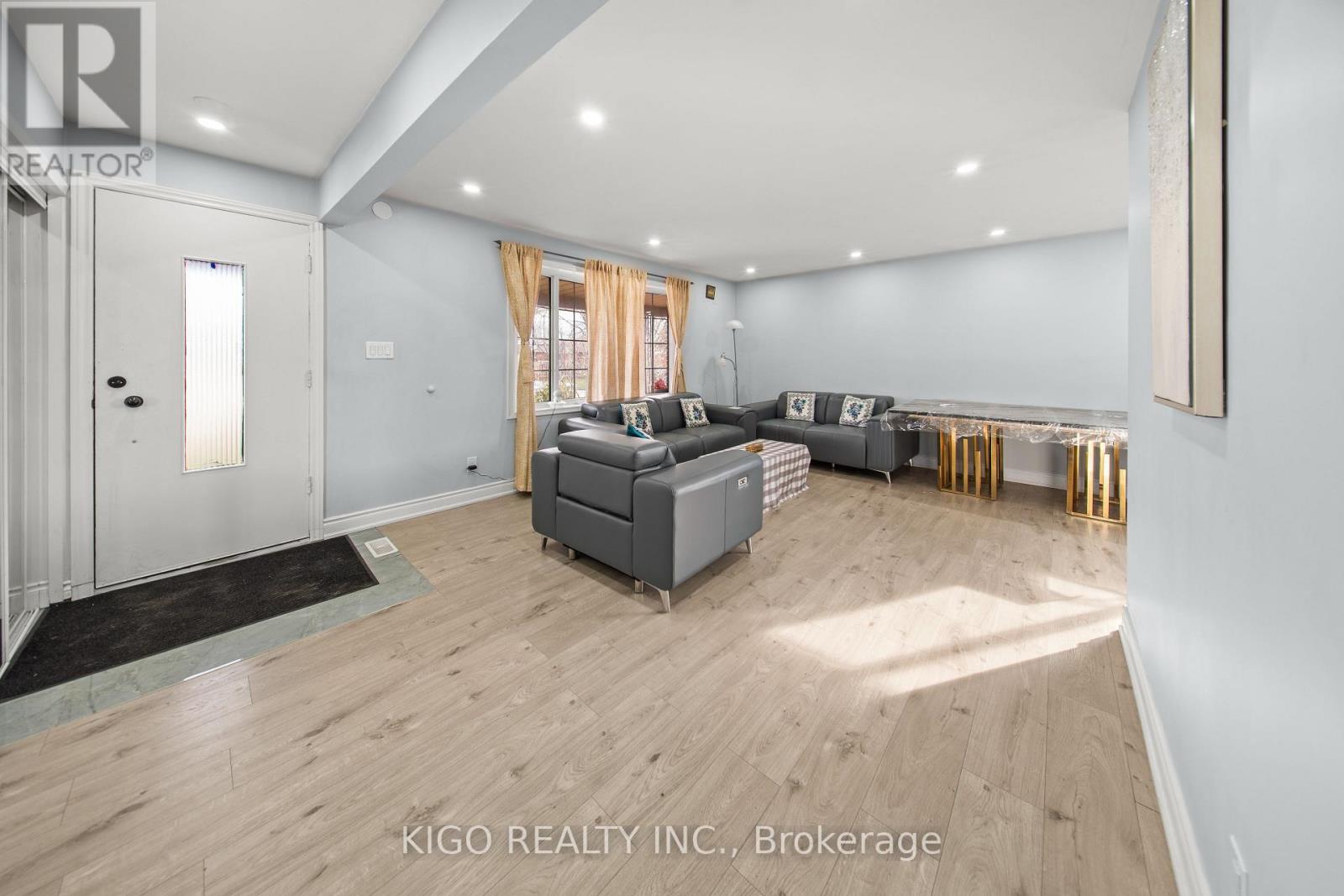 42 TUPPER CRESCENT - 7