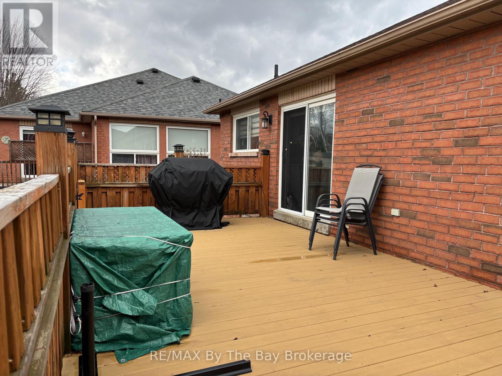 437 RAMBLEWOOD DRIVE - 22