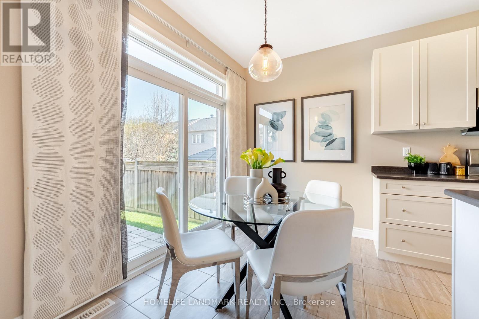 9 OLD FIELD CRESCENT - 10