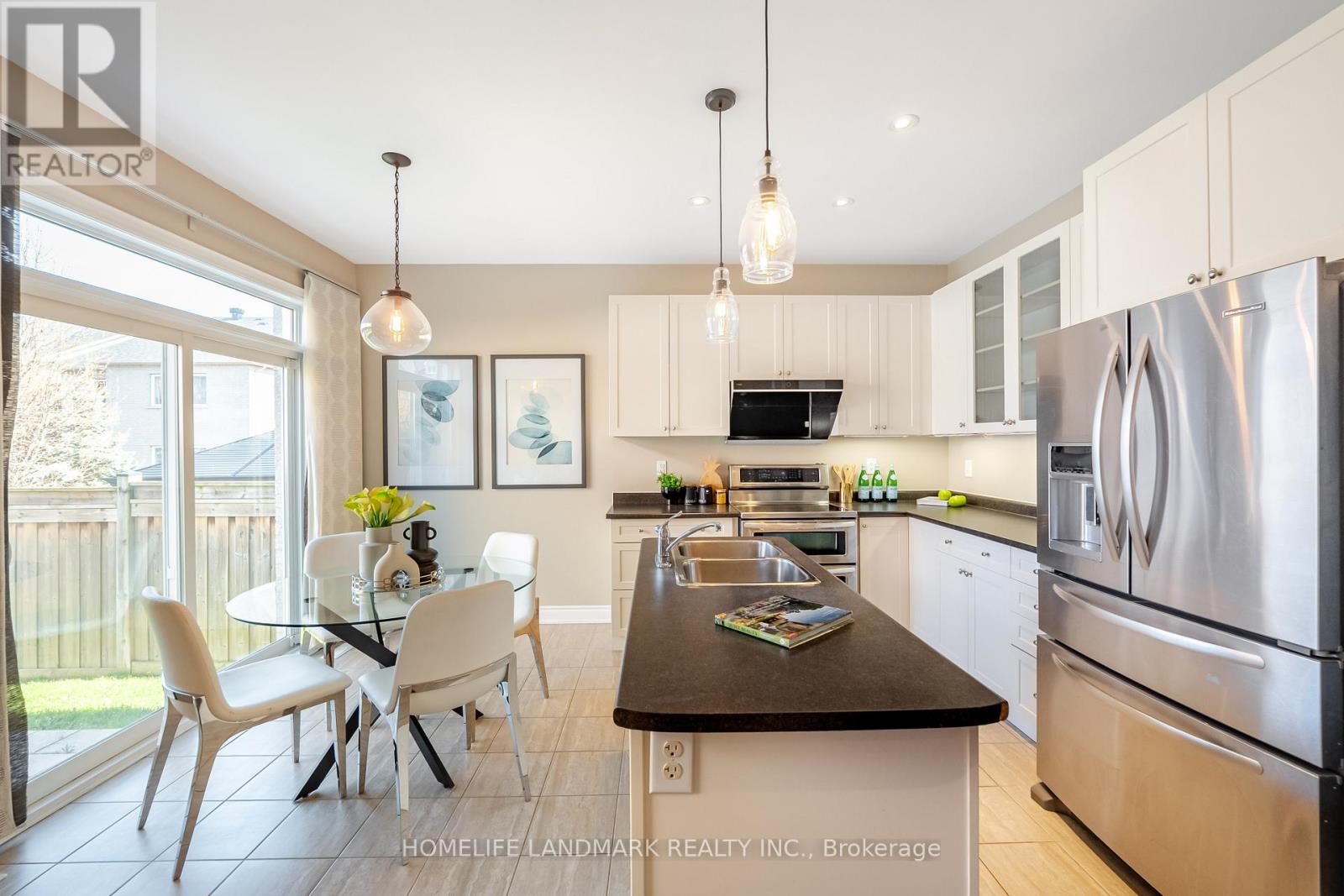 9 OLD FIELD CRESCENT - 11