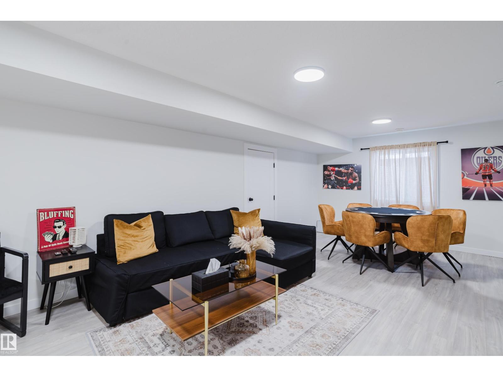 13 LORRAINE CR, St. Albert