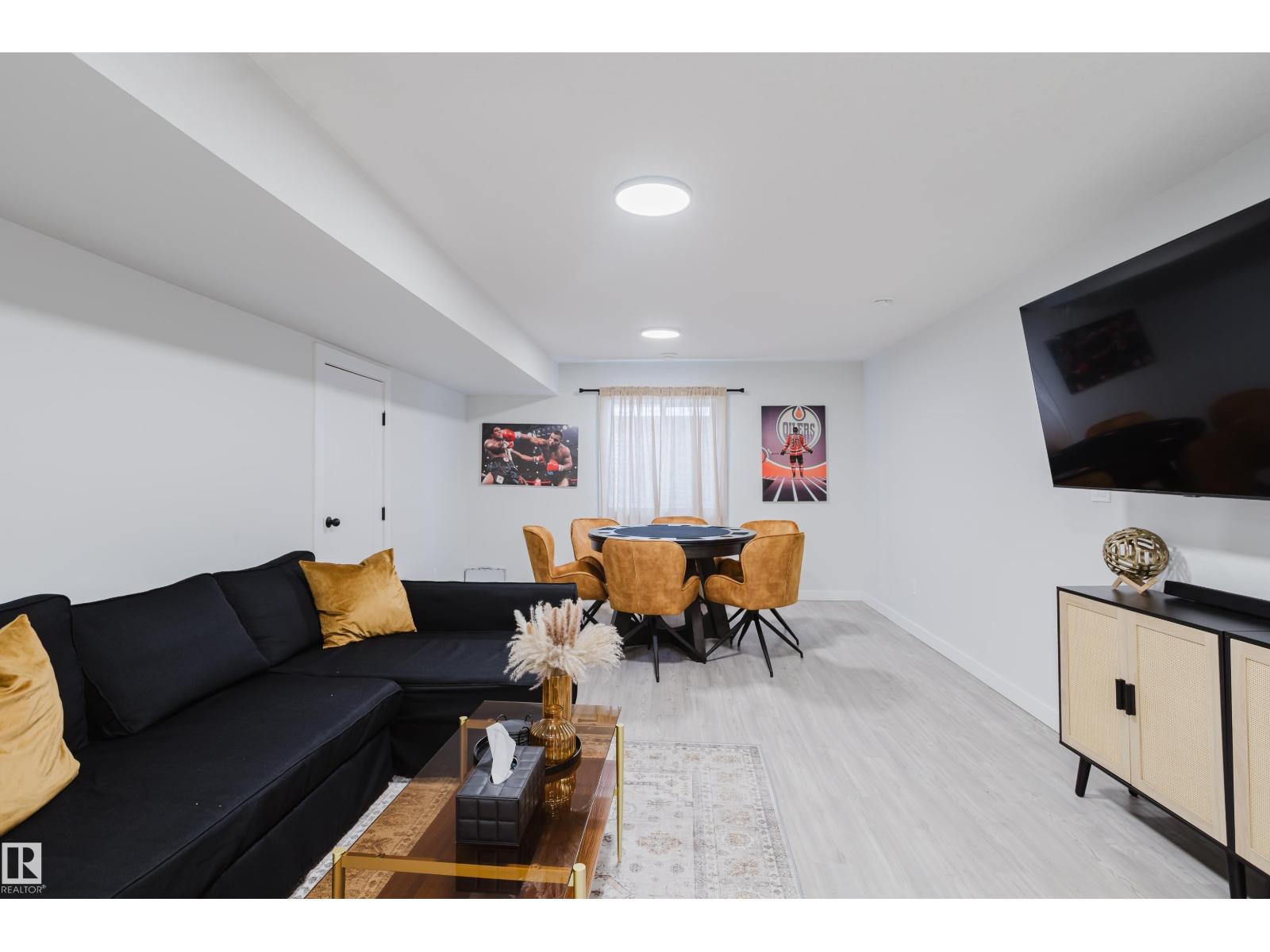 13 LORRAINE CR, St. Albert