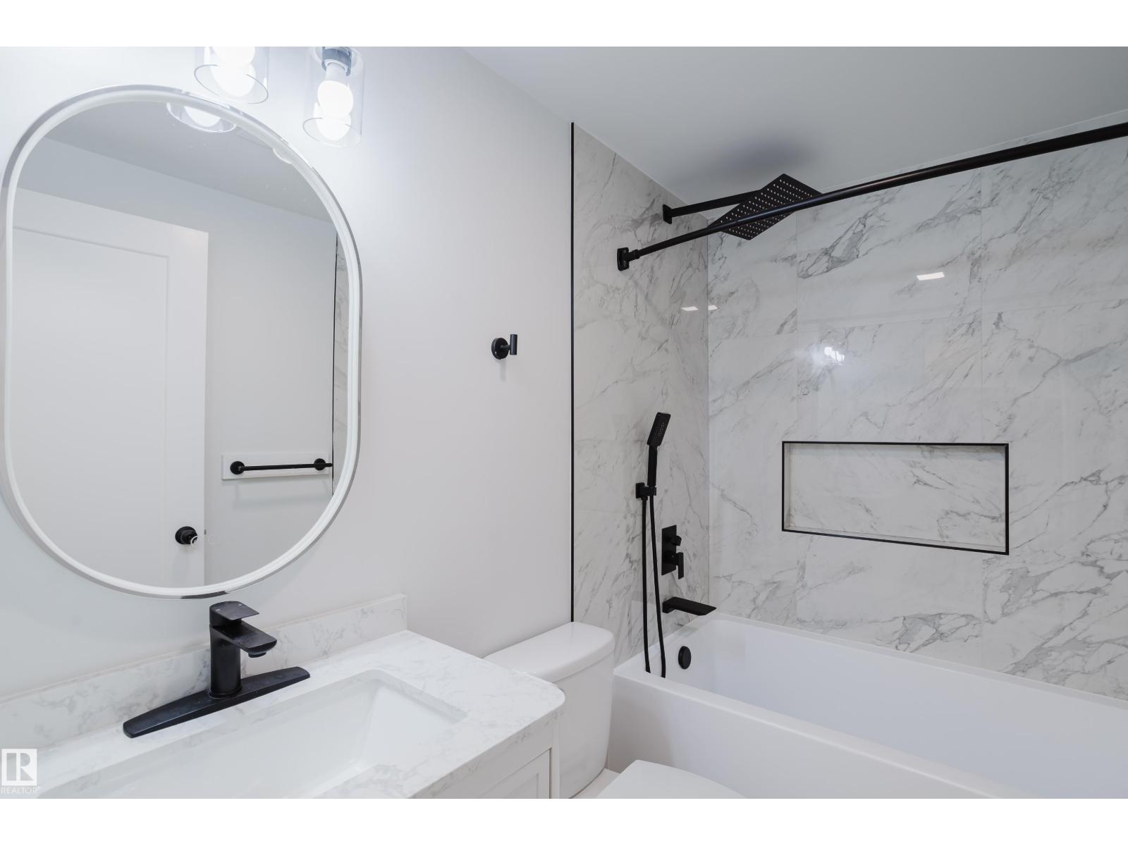 13 LORRAINE CR, St. Albert