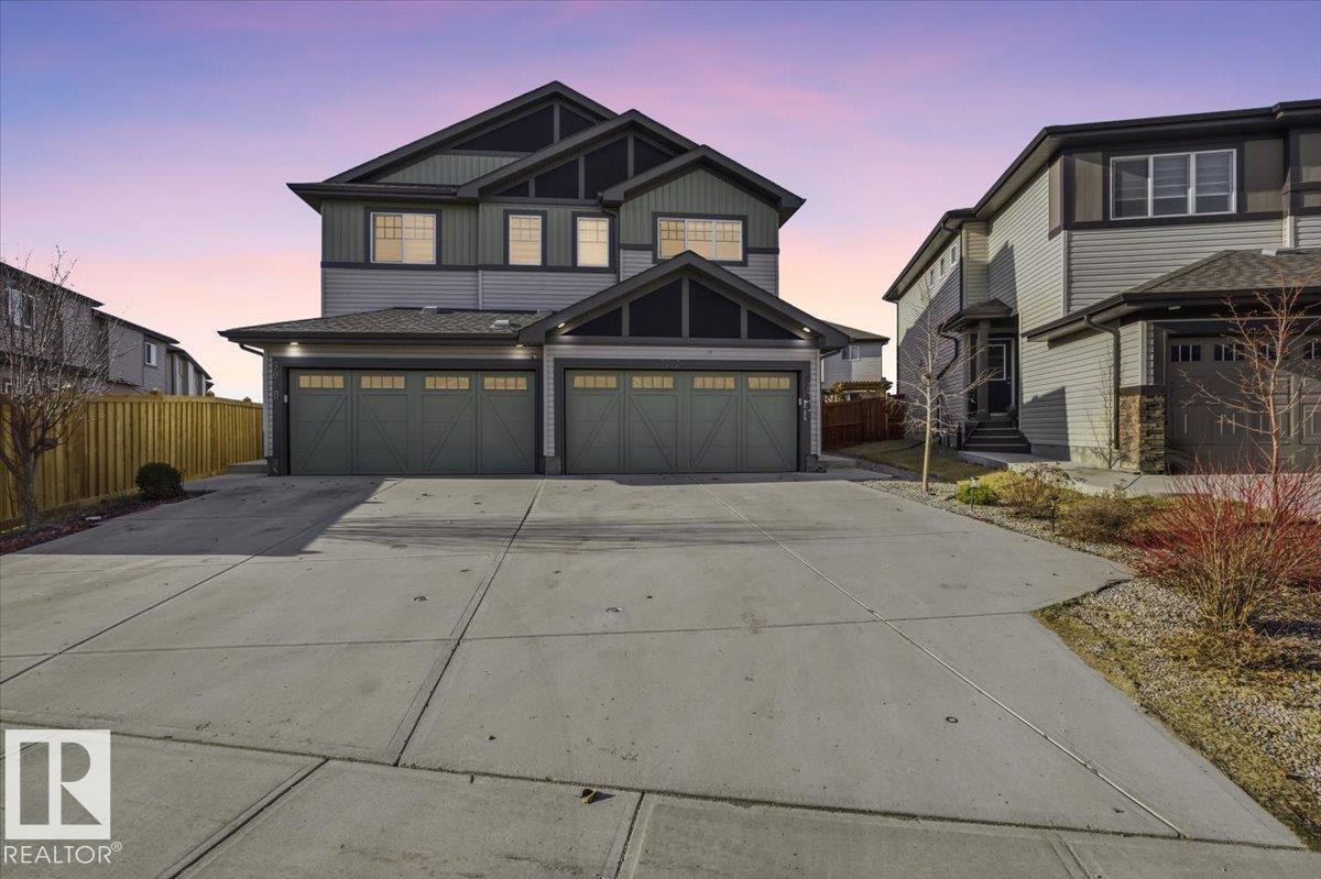 9046 COOPER LI SW, Edmonton