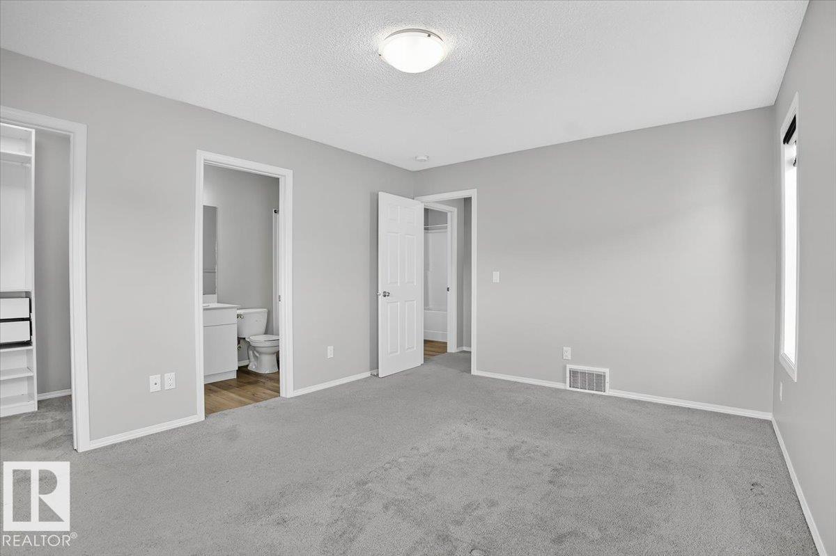 9046 COOPER LI SW, Edmonton