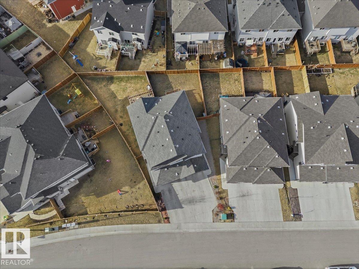 9046 COOPER LI SW, Edmonton