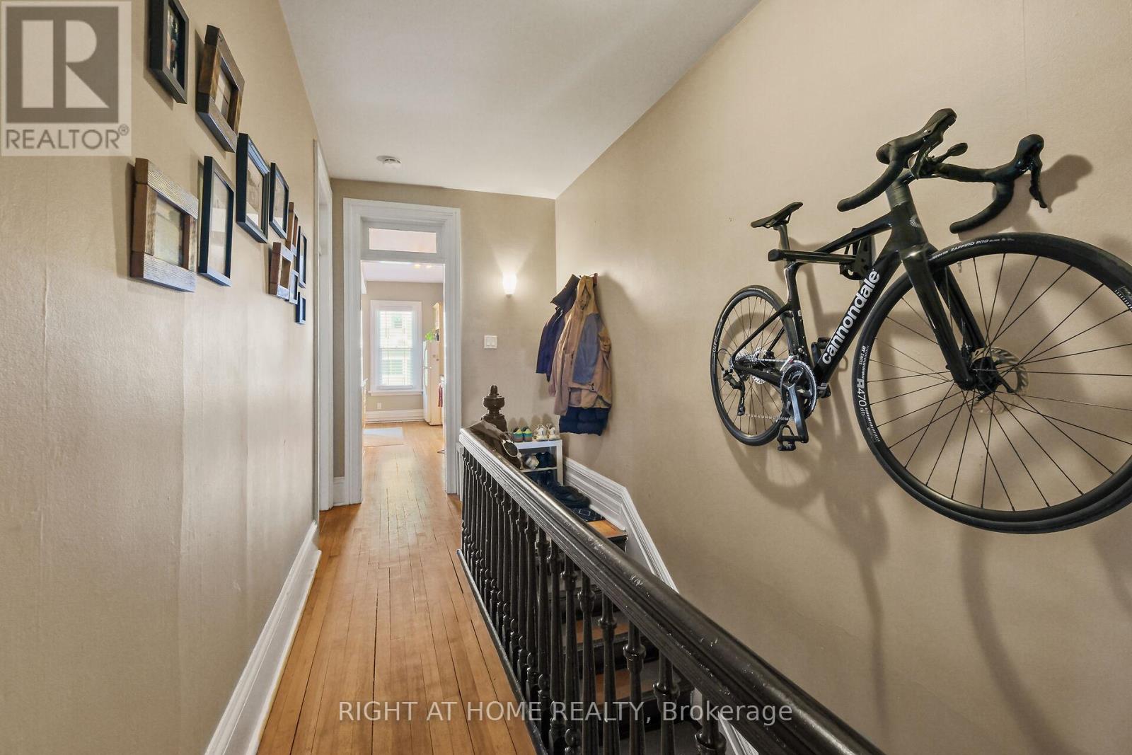 93 GILMOUR STREET - 3