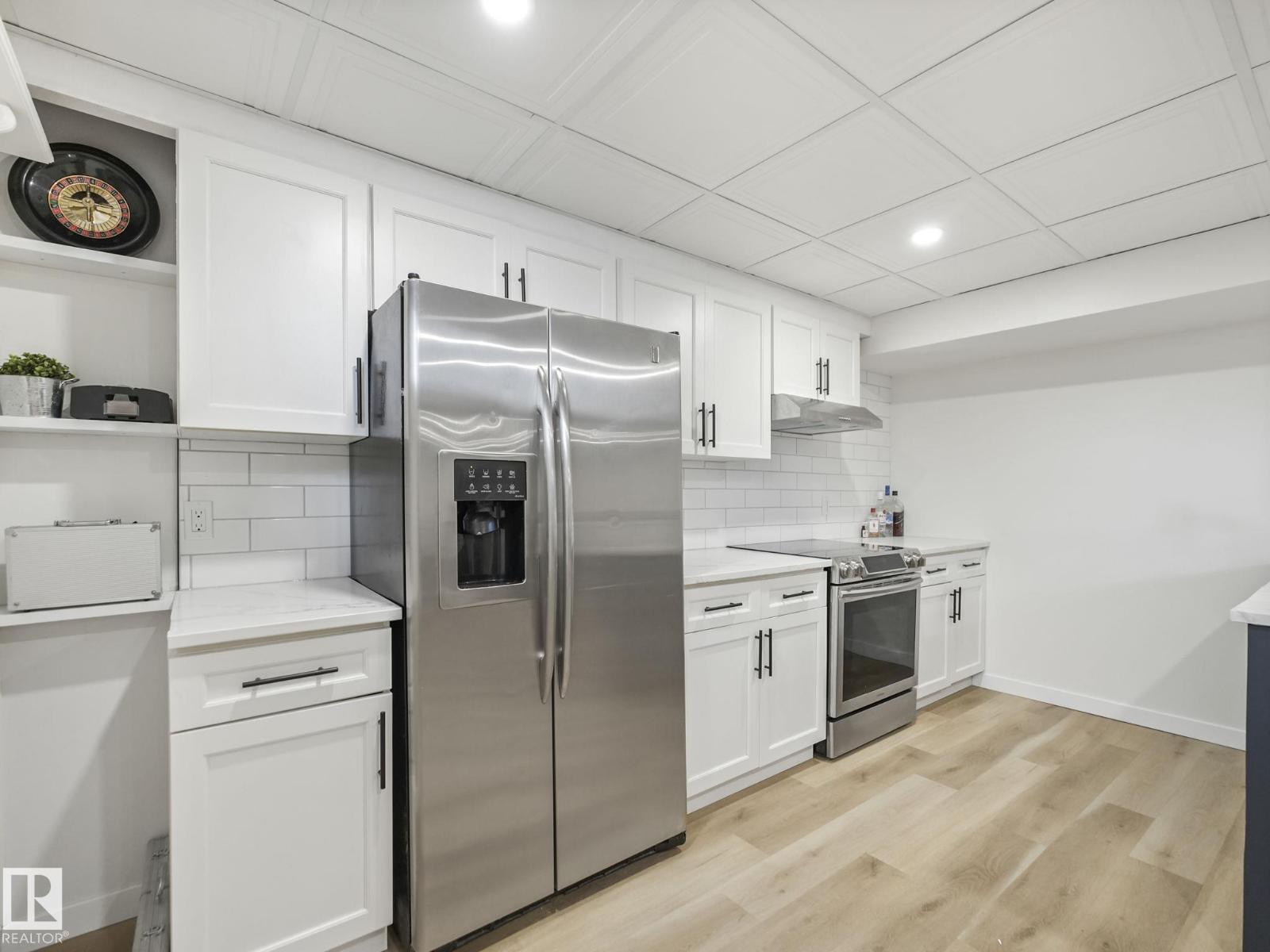 17 OATWAY ST, Spruce Grove