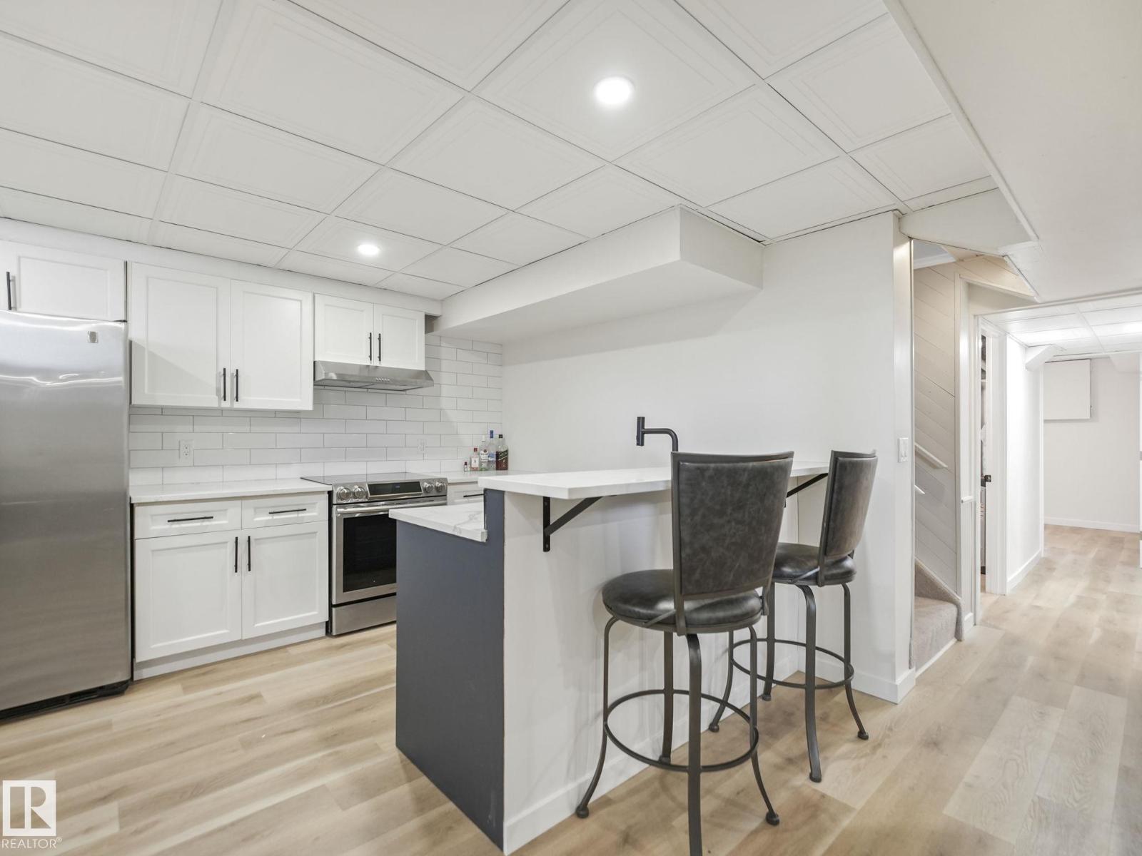 17 OATWAY ST, Spruce Grove