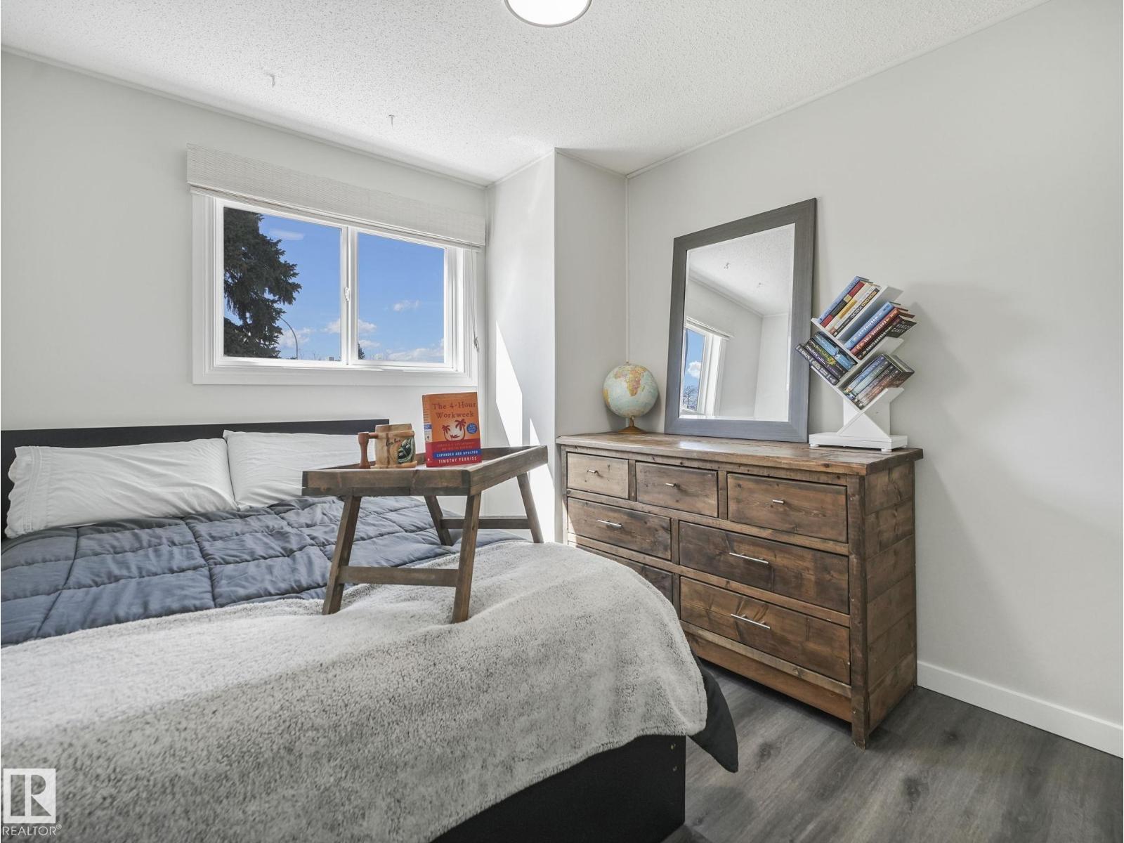 17 OATWAY ST, Spruce Grove