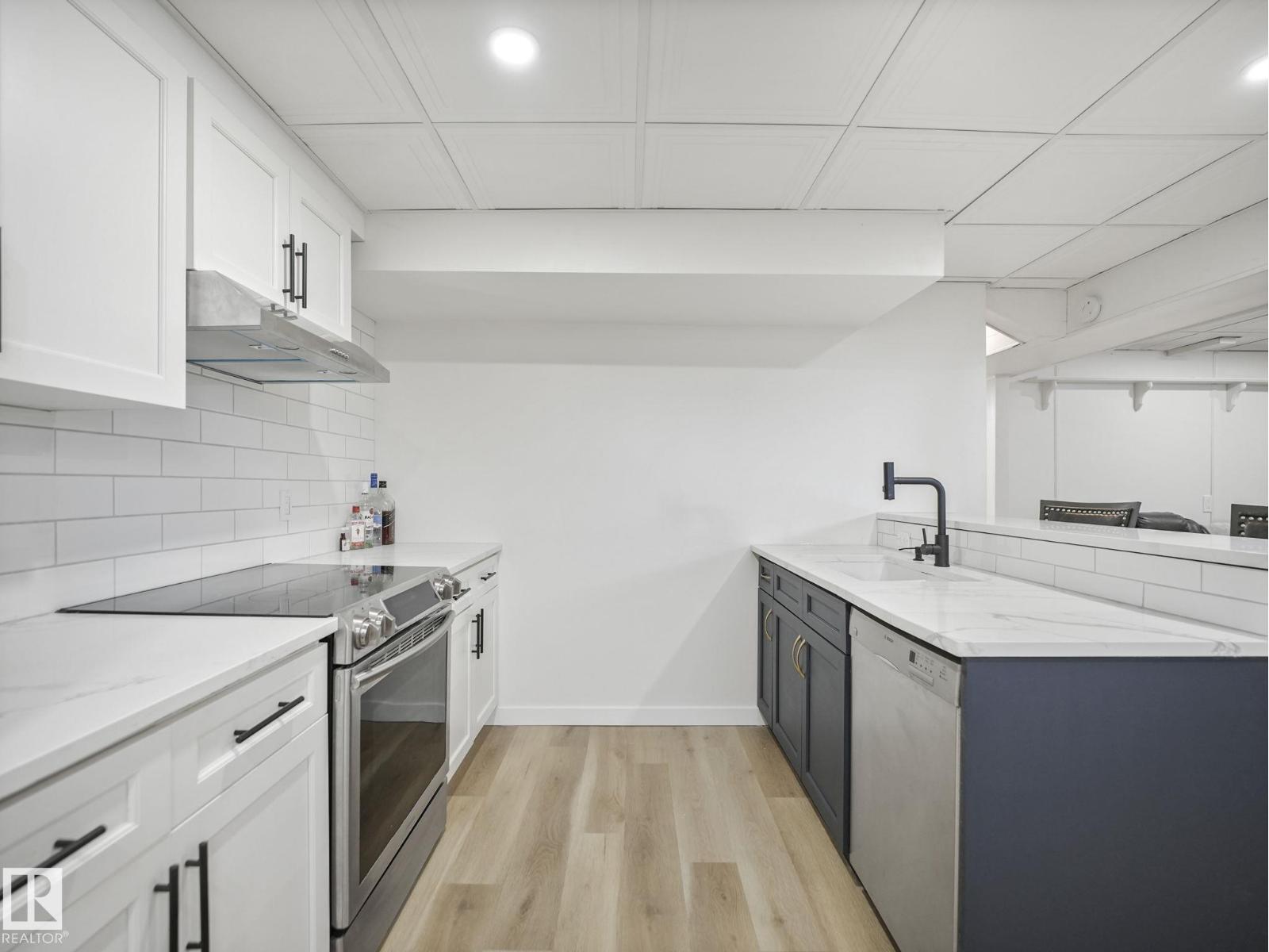 17 OATWAY ST, Spruce Grove