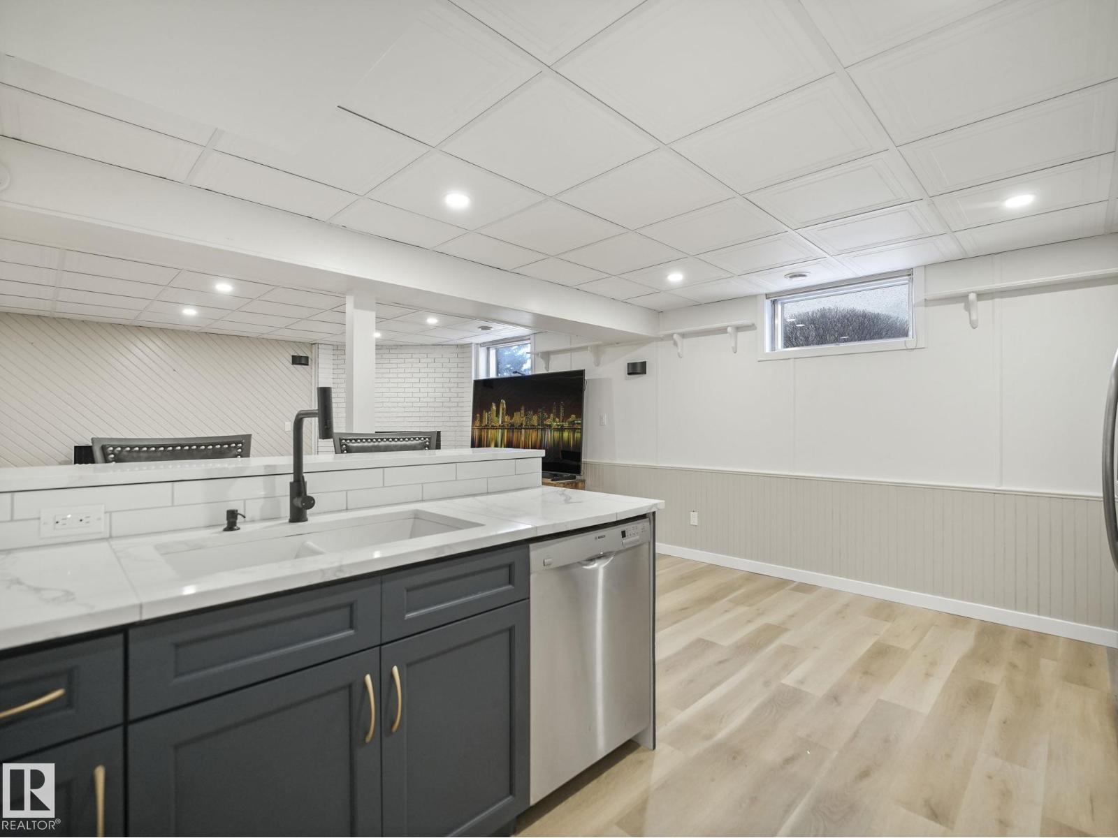 17 OATWAY ST, Spruce Grove