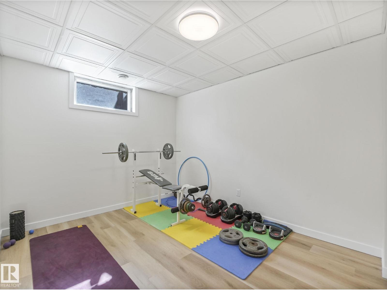 17 OATWAY ST, Spruce Grove