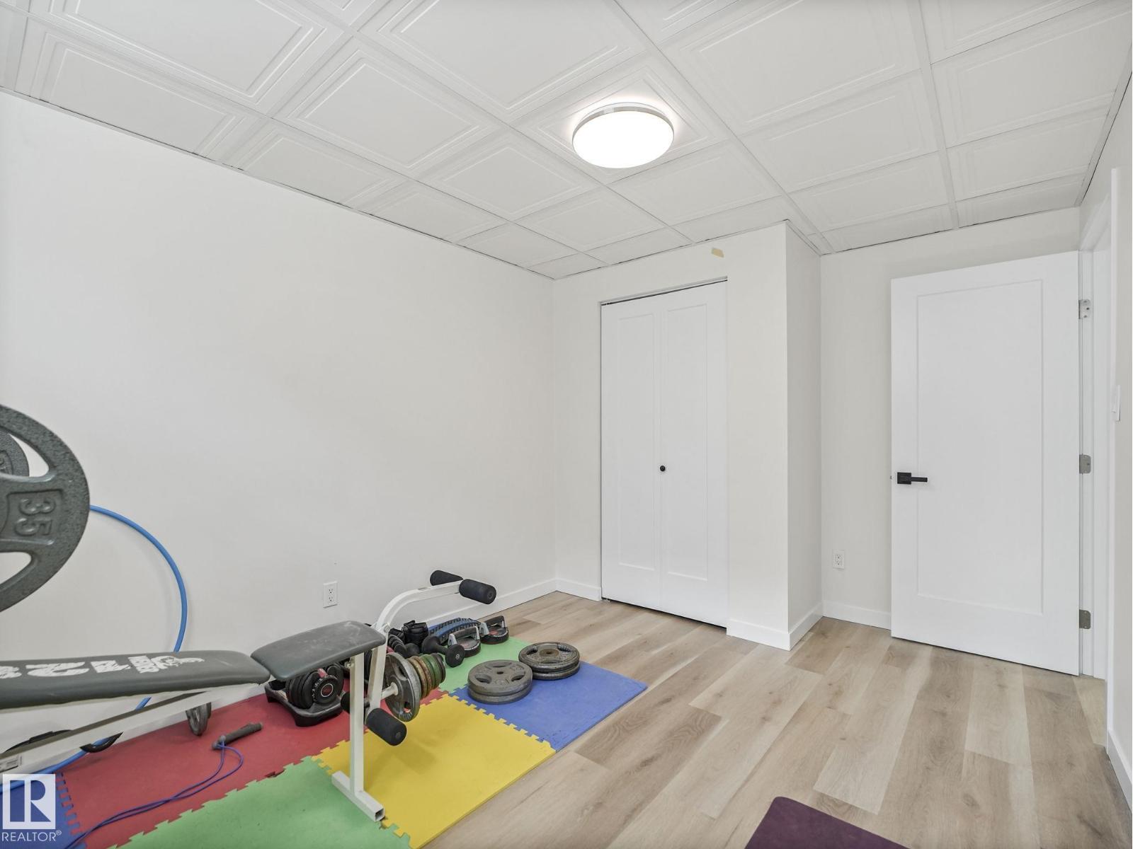 17 OATWAY ST, Spruce Grove