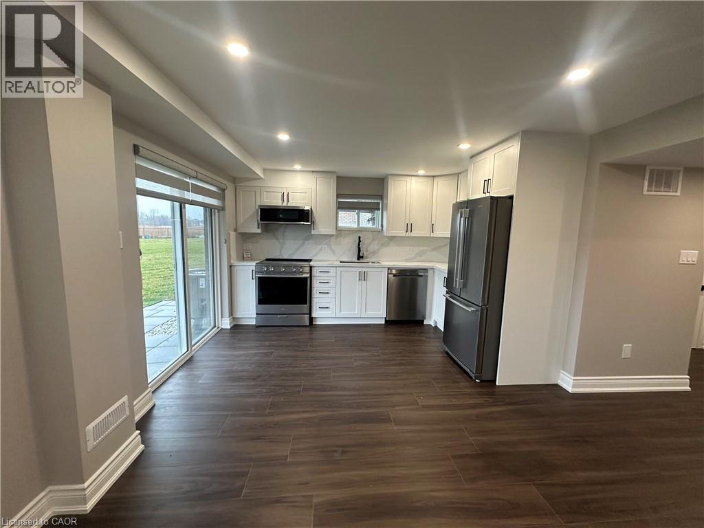 61 ANDERSON Road Unit# Lower, Brantford, Ontario, N3T0S2 — Photo 3