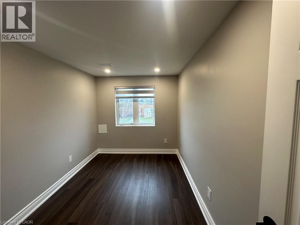 61 ANDERSON Road Unit# Lower, Brantford, Ontario, N3T0S2 — Photo 4
