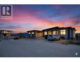  2835 Outlook Way, Naramata