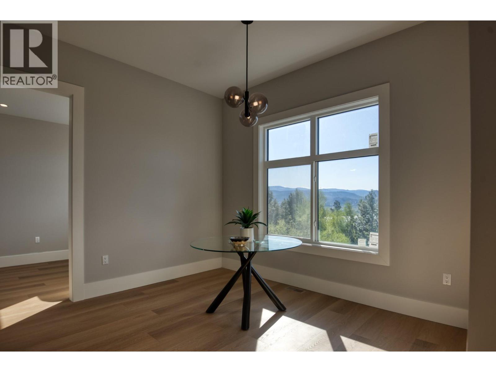  2835 Outlook Way, Naramata