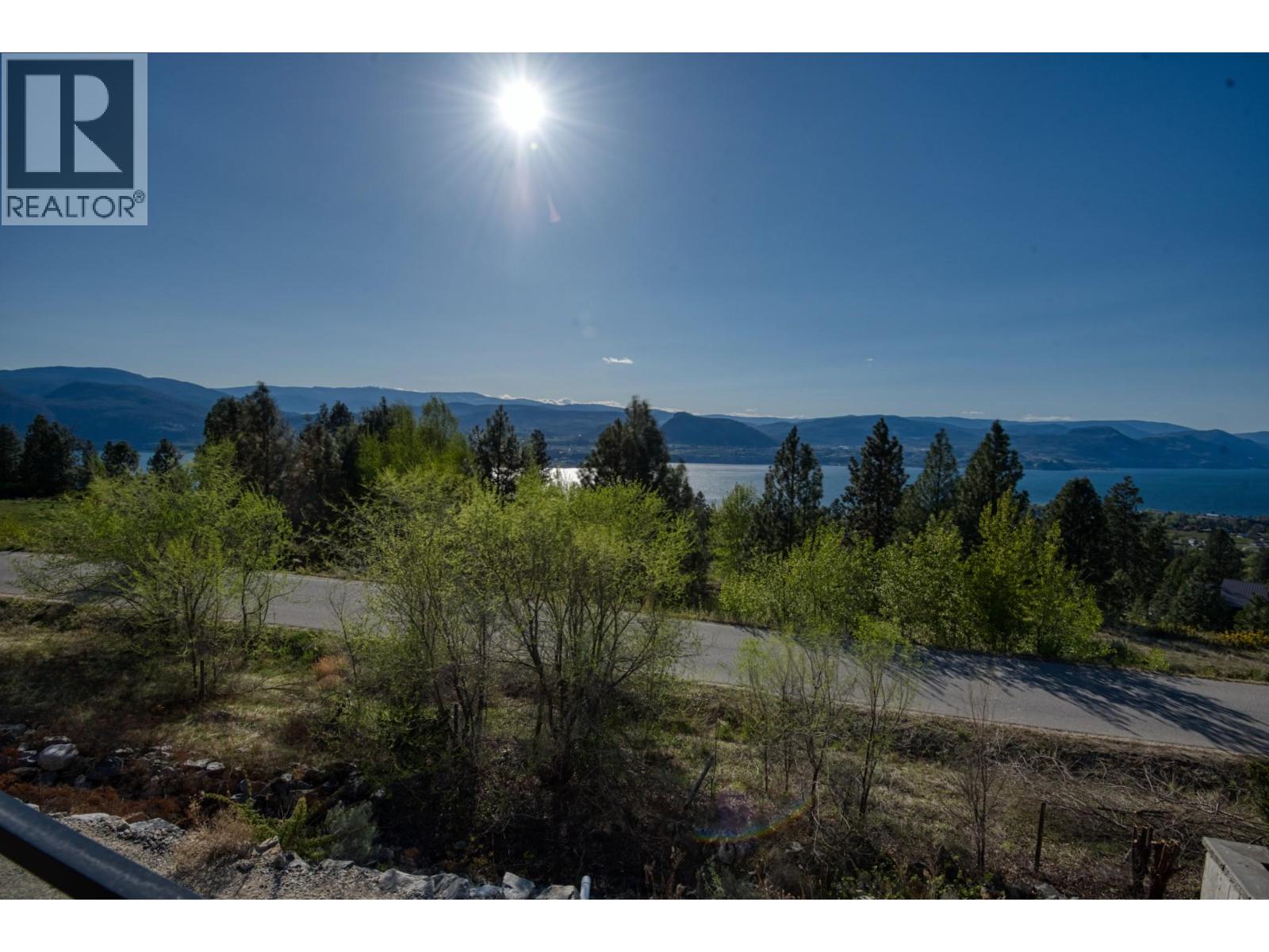  2835 Outlook Way, Naramata