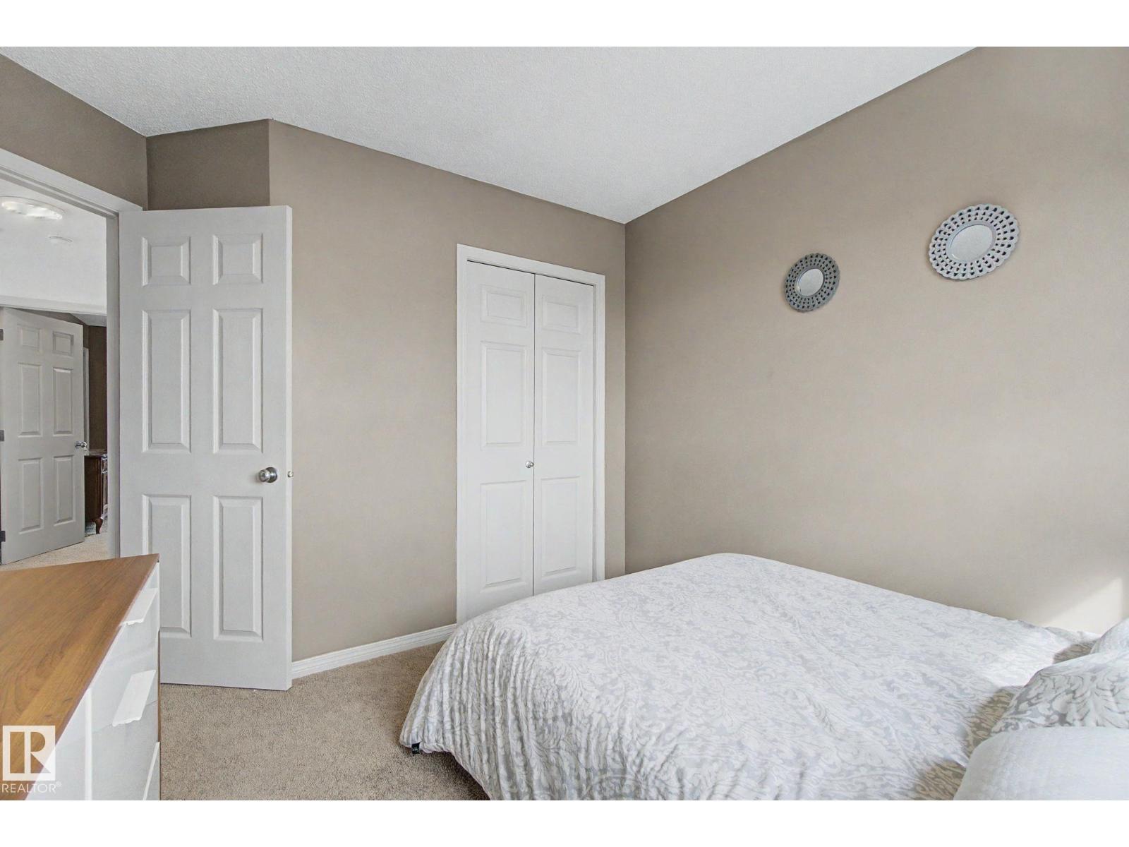 9111 213 ST NW, Edmonton