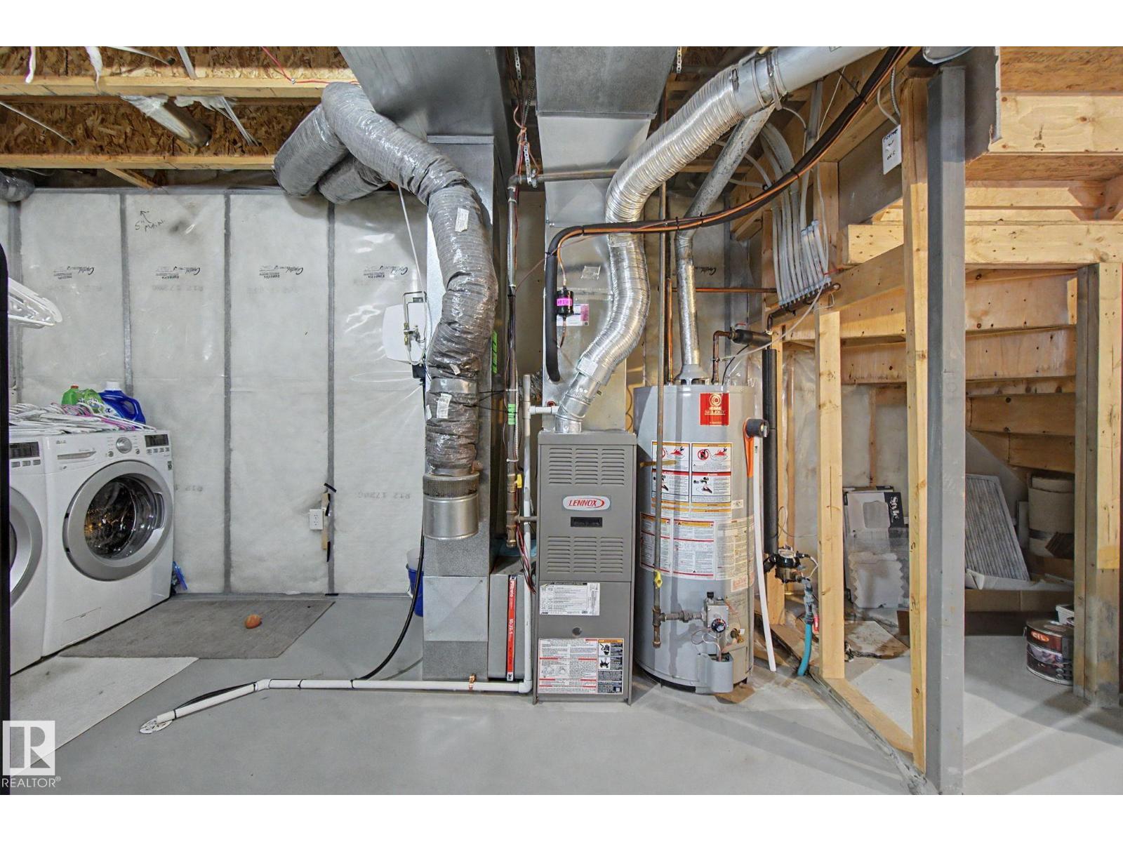 9111 213 ST NW, Edmonton